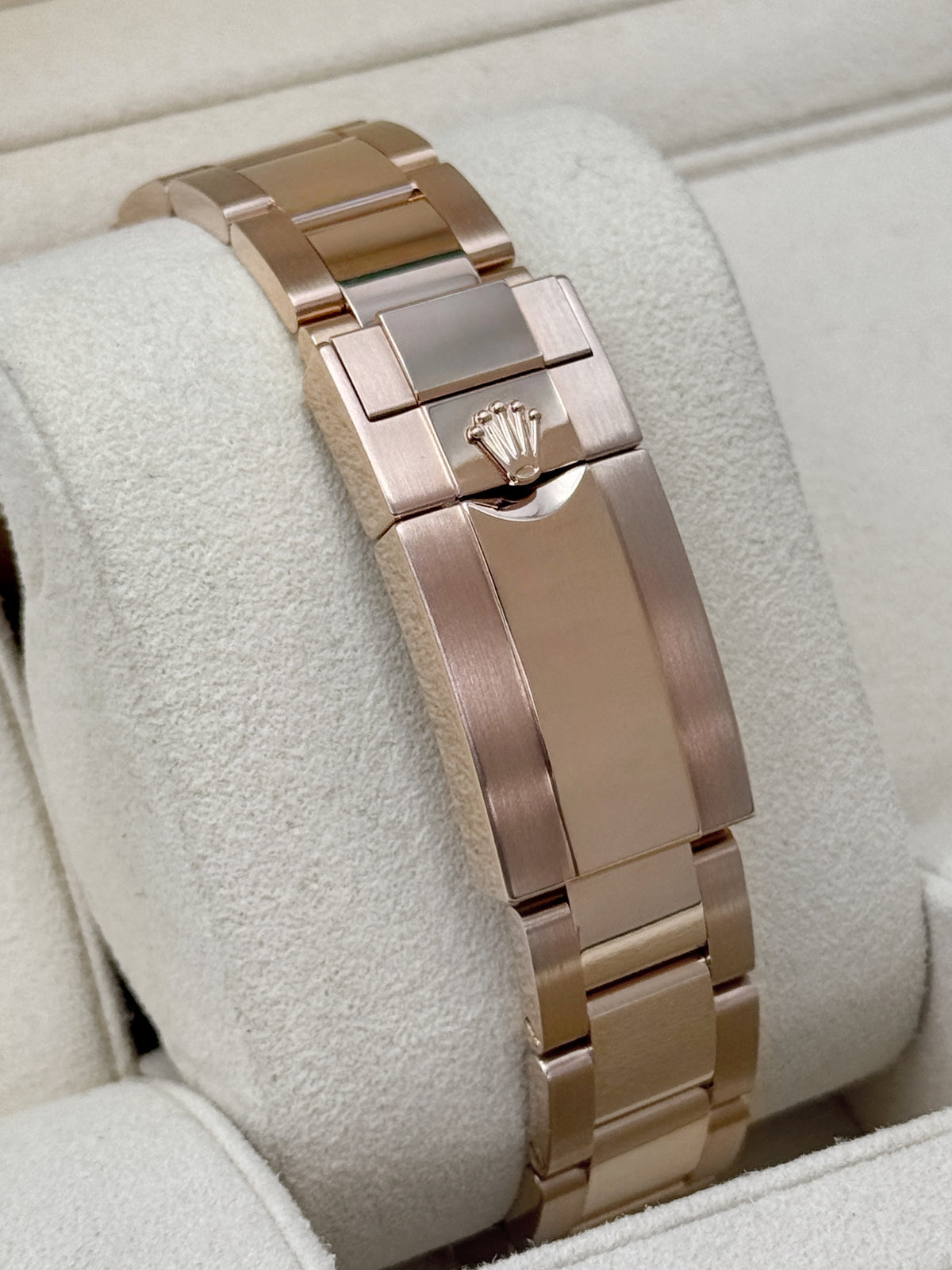 2023 Rolex Daytona 40mm 126505 Rose Gold Sundust Dial (CPO)