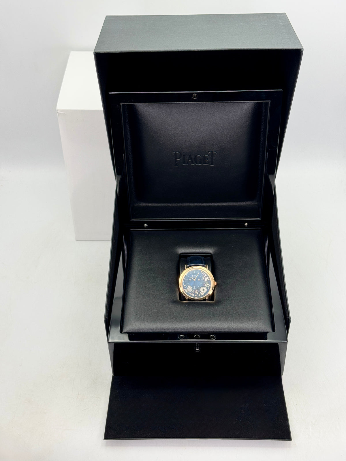 Piaget Altiplano 41mm G0A48125 Rose Gold Blue Dial