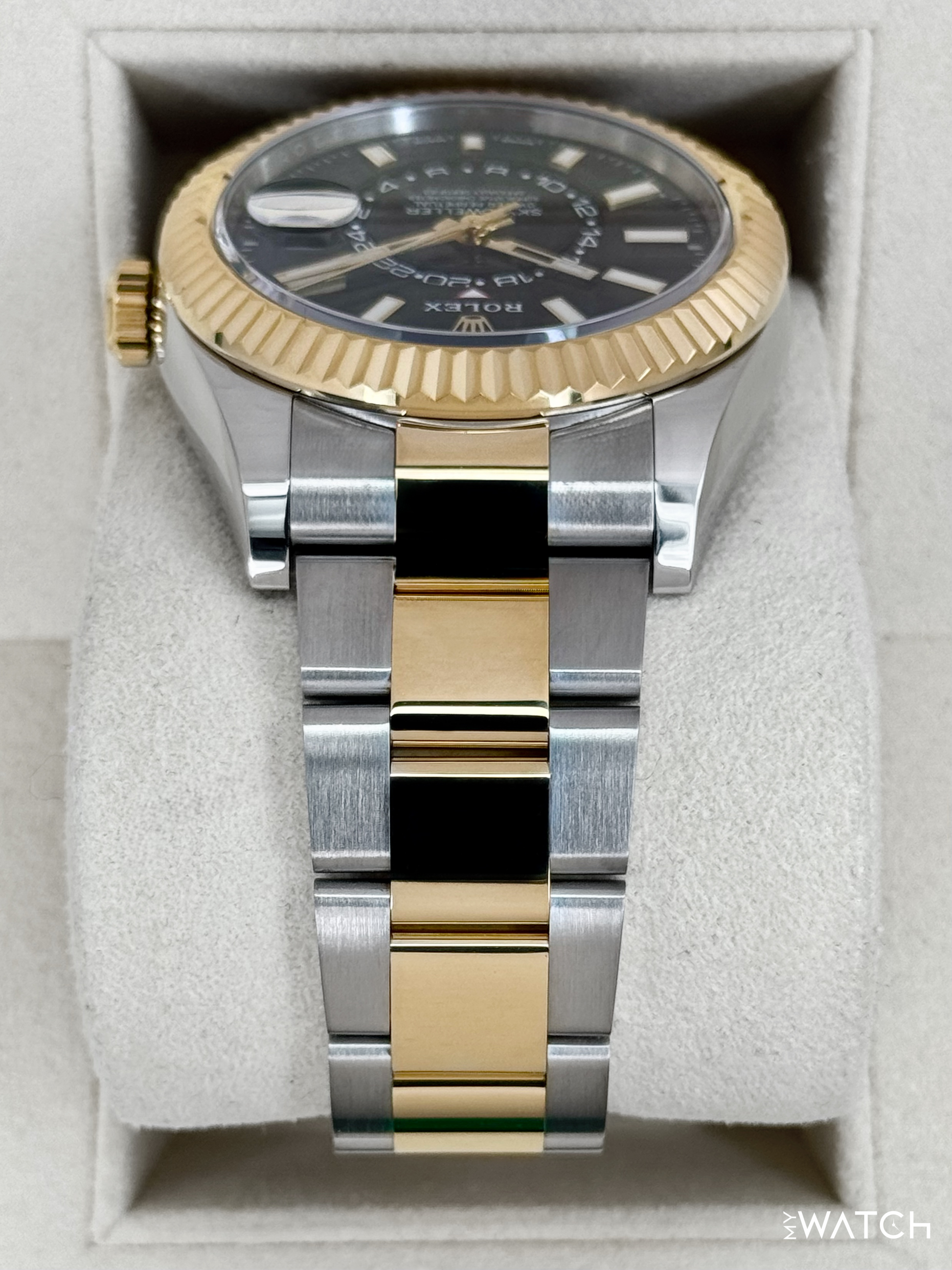 2021 Rolex Sky-Dweller 42mm 326933 Two-Tone Oyster Black Dial - MyWatchLLC