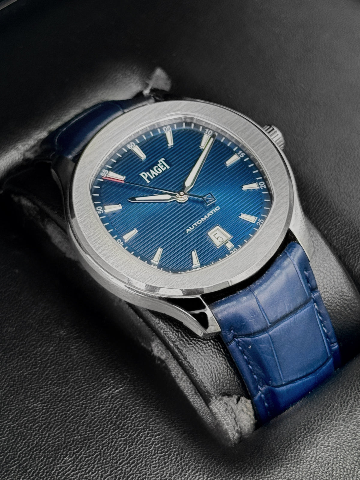 2020 Piaget Polo S 42mm G0A43001 Stainless Steel Blue Dial (STICKERED)