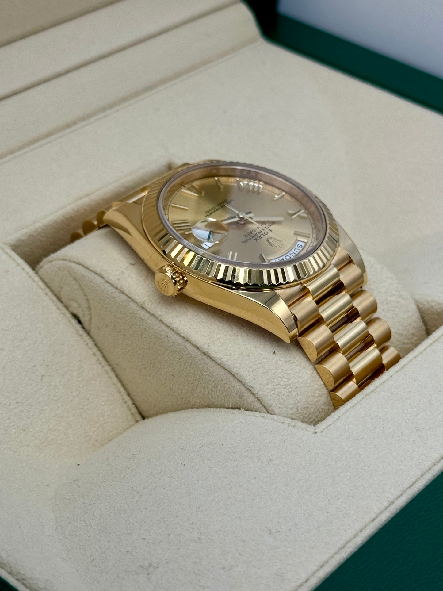 2021 Rolex Day-Date 40mm 228238 Presidential Champagne Dial