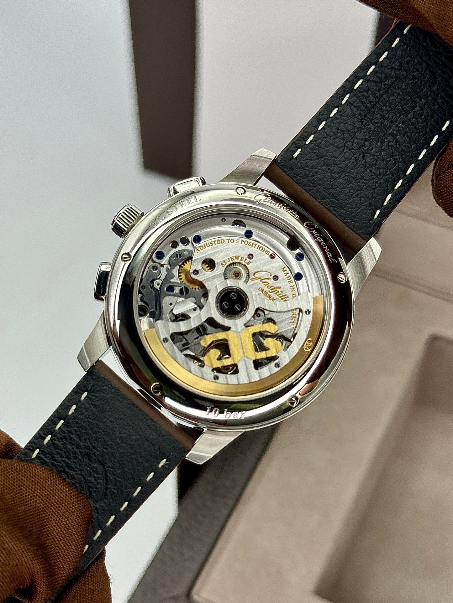 NEW 2026 Glashütte Original Senator 42mm 1-37-01-05-02-07 Stainless Steel White Dial
