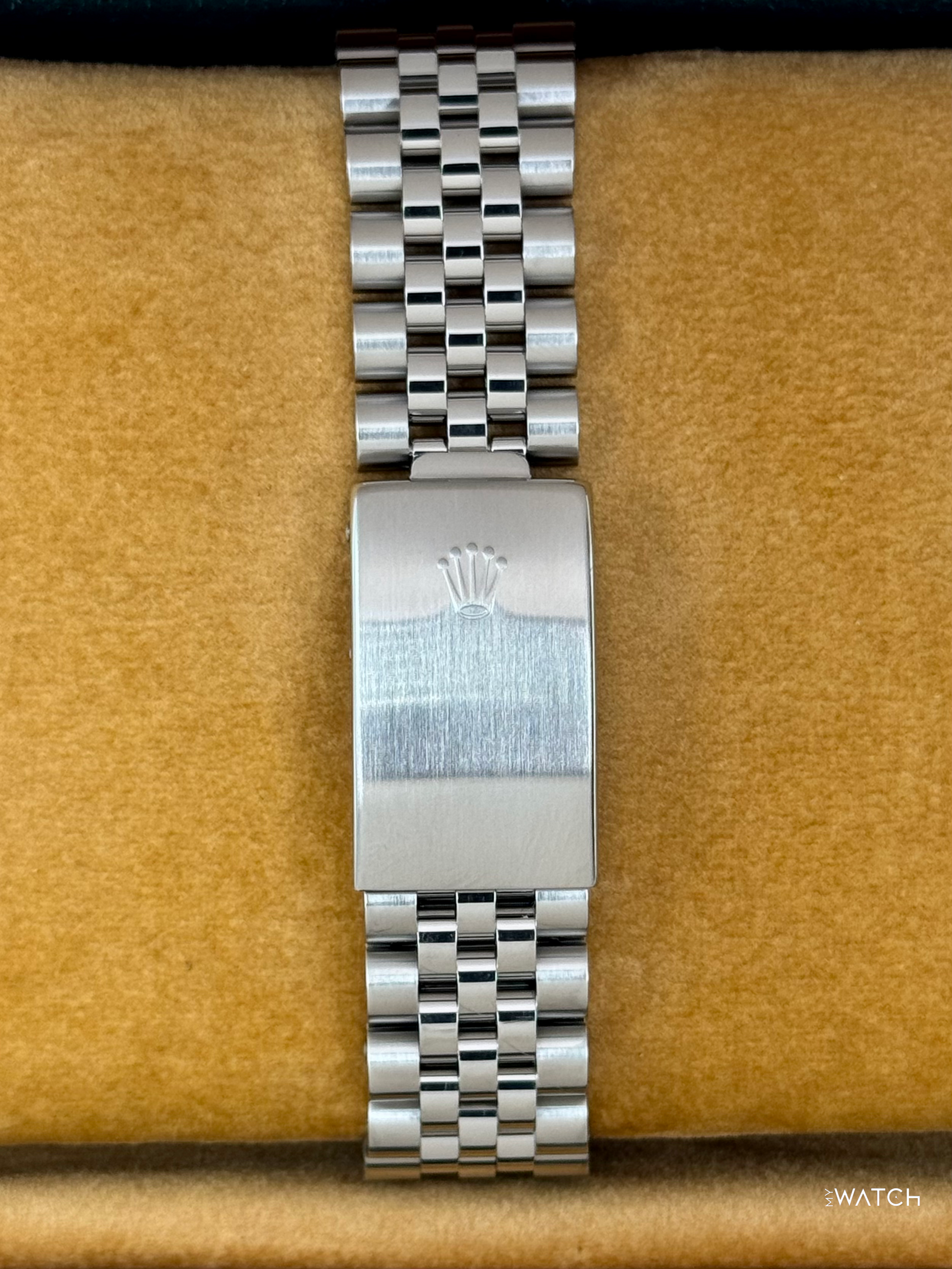 2001 Rolex GMT Master II "Pepsi" 40mm 16710 Stainless Steel "Collectors Set" - MyWatchLLC