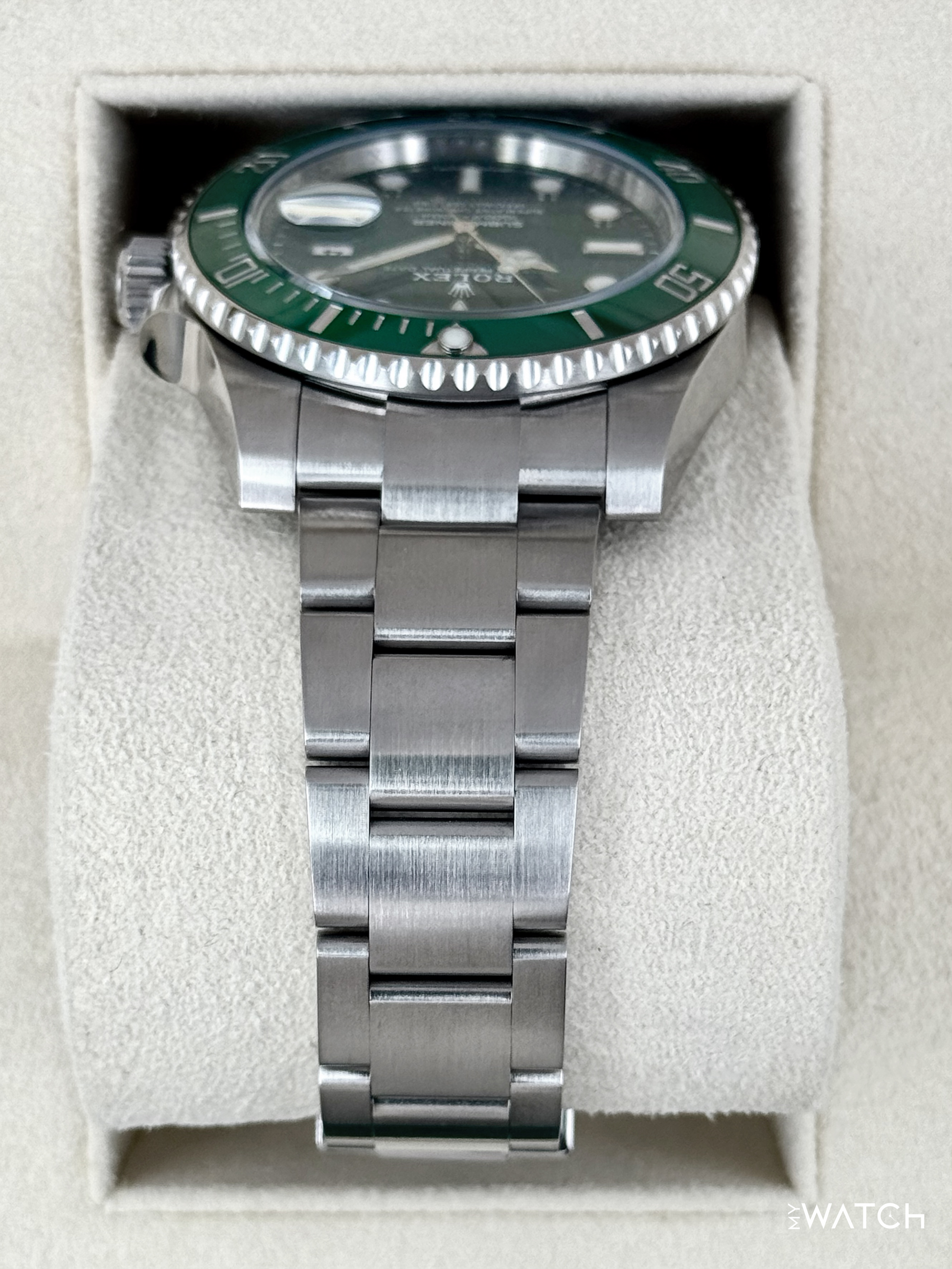 2020 Rolex Submariner “Hulk” 40mm 116610LV Green Dial (Green Card) - MyWatchLLC