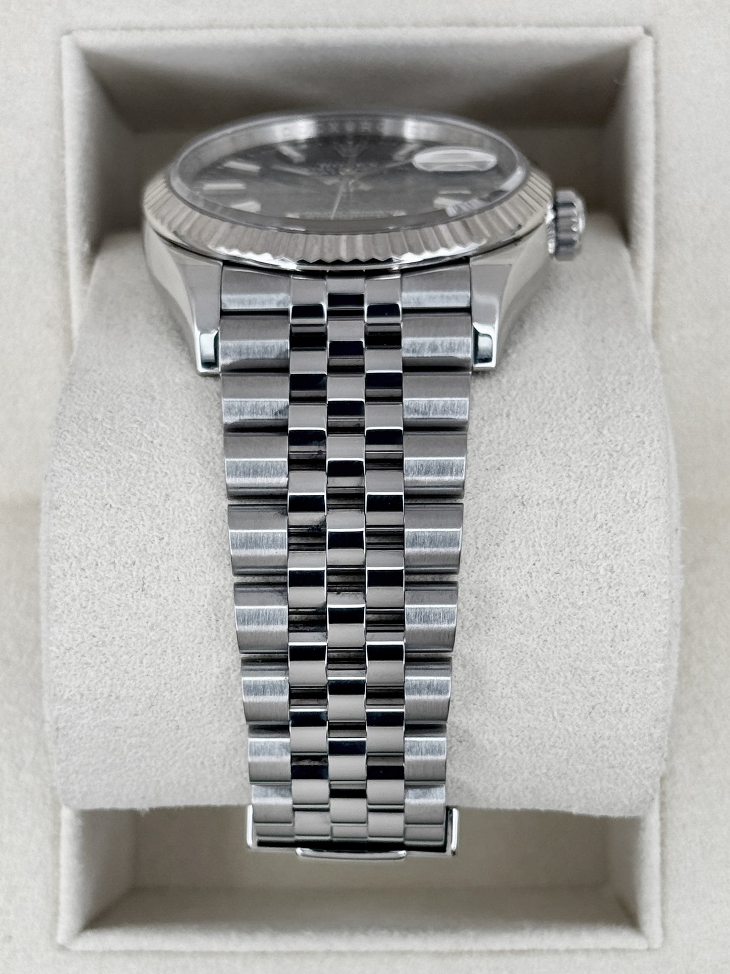 2019 Rolex Datejust 36mm 126234 Stainless Steel Jubilee Black Dial