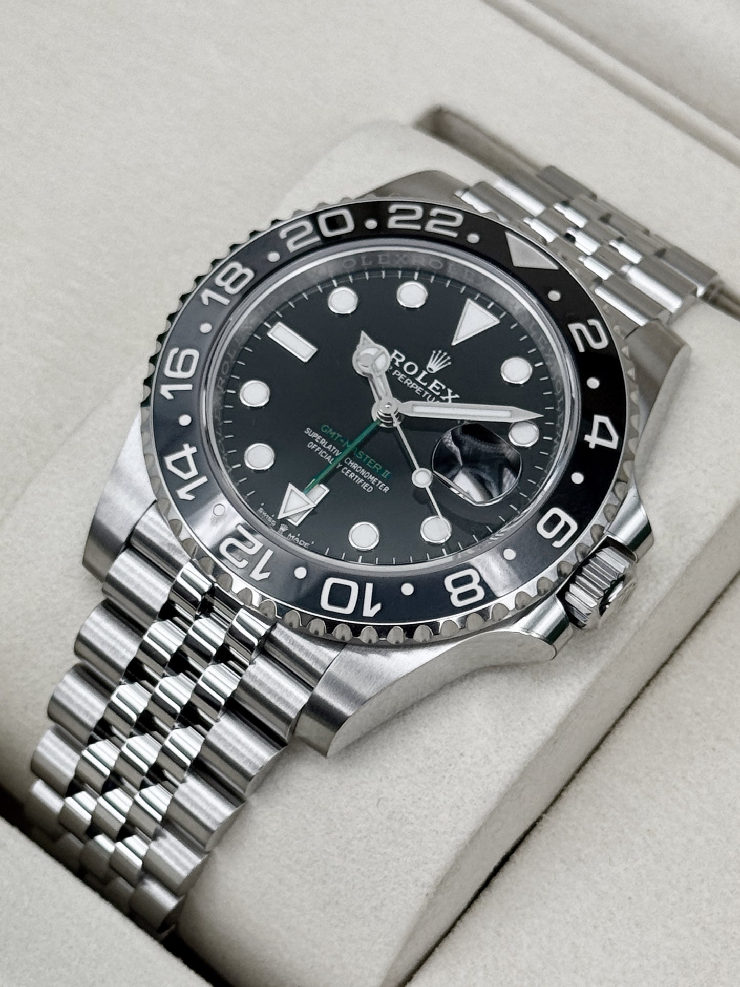 NEW 2026 Rolex GMT-Master II Bruce Wayne 40mm 126710GRNR Jubilee (NEW STYLE CARD)