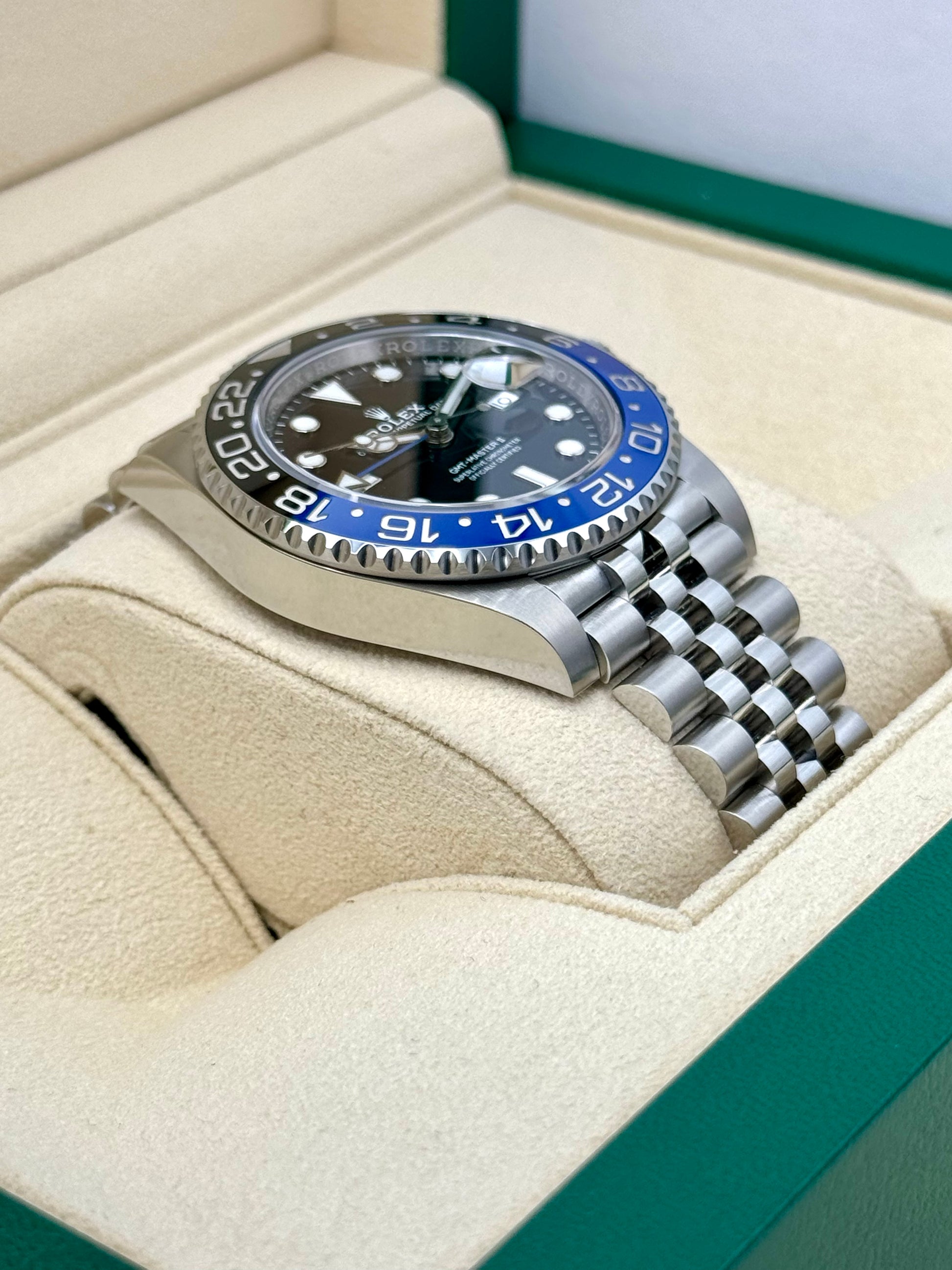 NEW 2022 Rolex GMT-Master II "Batgirl" 40mm 126710BLNR Jubilee Black Dial - MyWatchLLC