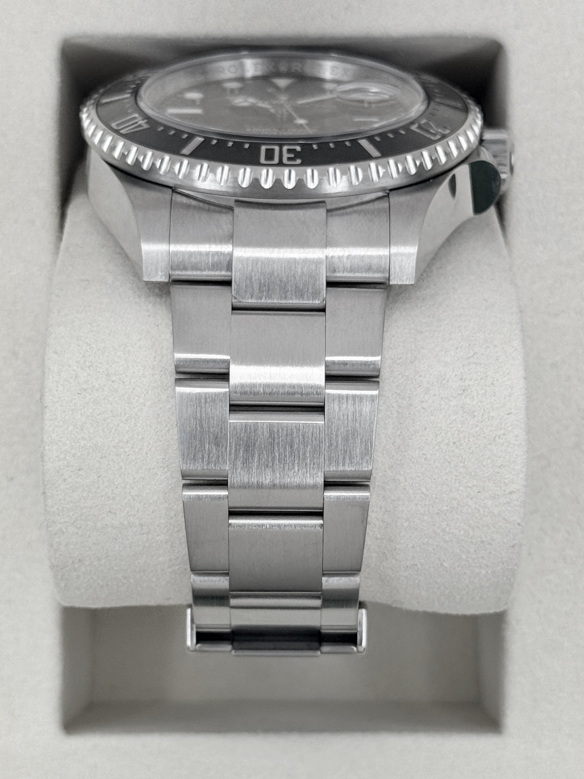 NEW 2026 Rolex Sea-Dweller 43mm 126600 Black Dial