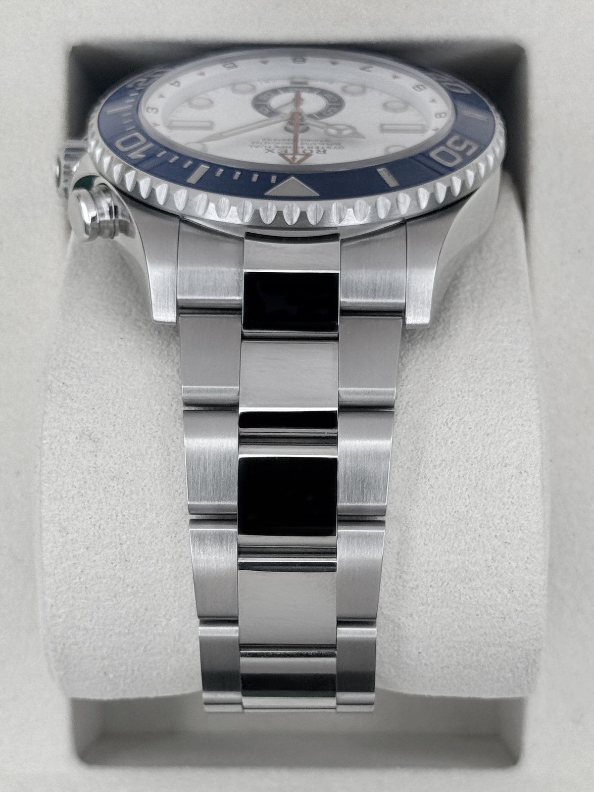 NEW 2026 Rolex Yacht-Master II 44mm 126680 Stainless Steel White Dial (NEW STYLE CARD)