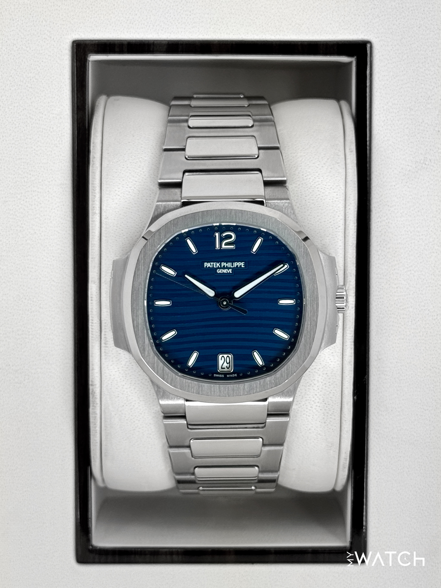 2017 Patek Philippe Nautilus 35.2mm 7118/1A-001 Stainless Steel Blue Dial