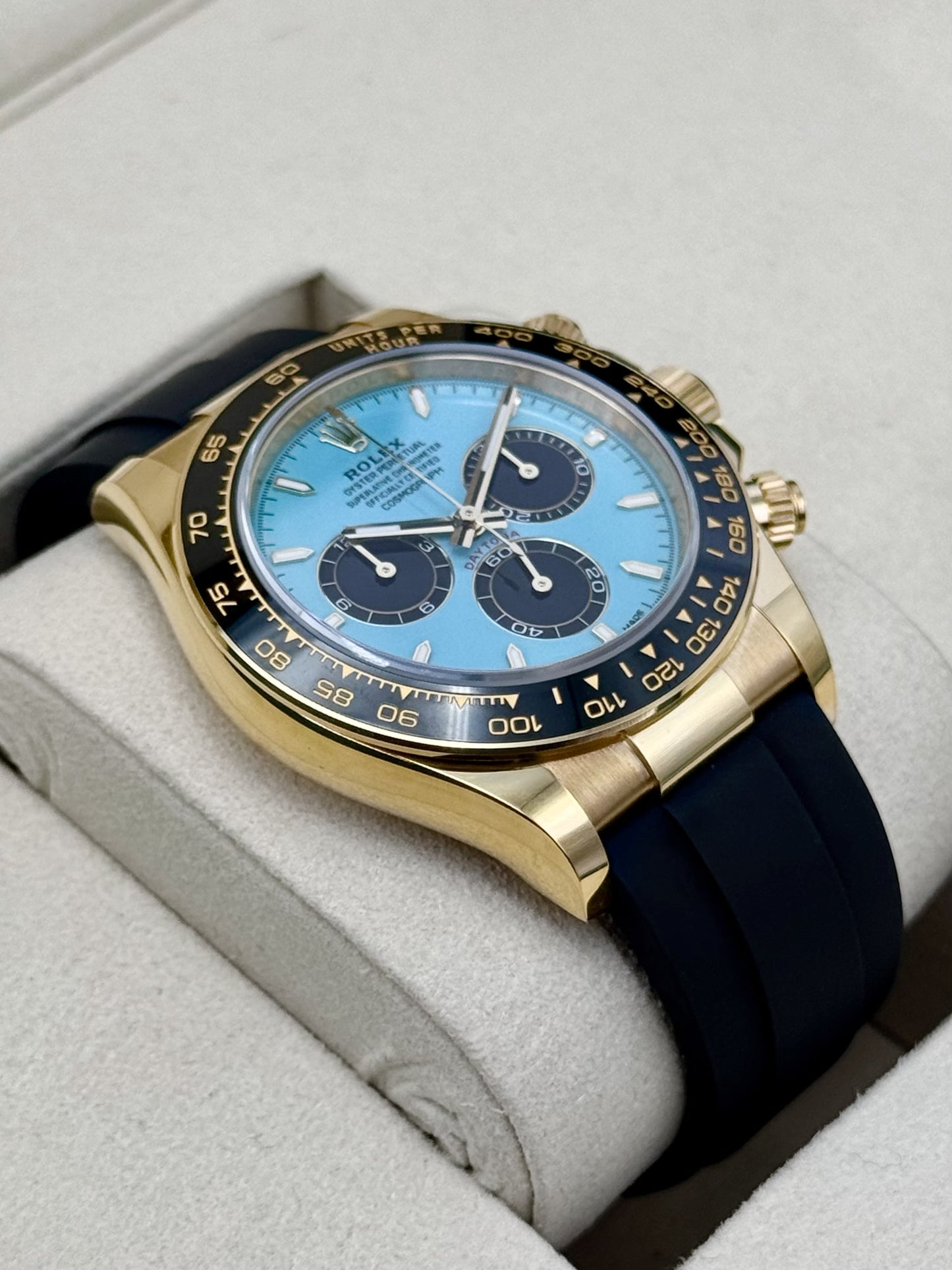 2025 Rolex Daytona 40mm 126518LN Yellow Gold Oysterflex Turquoise Dial