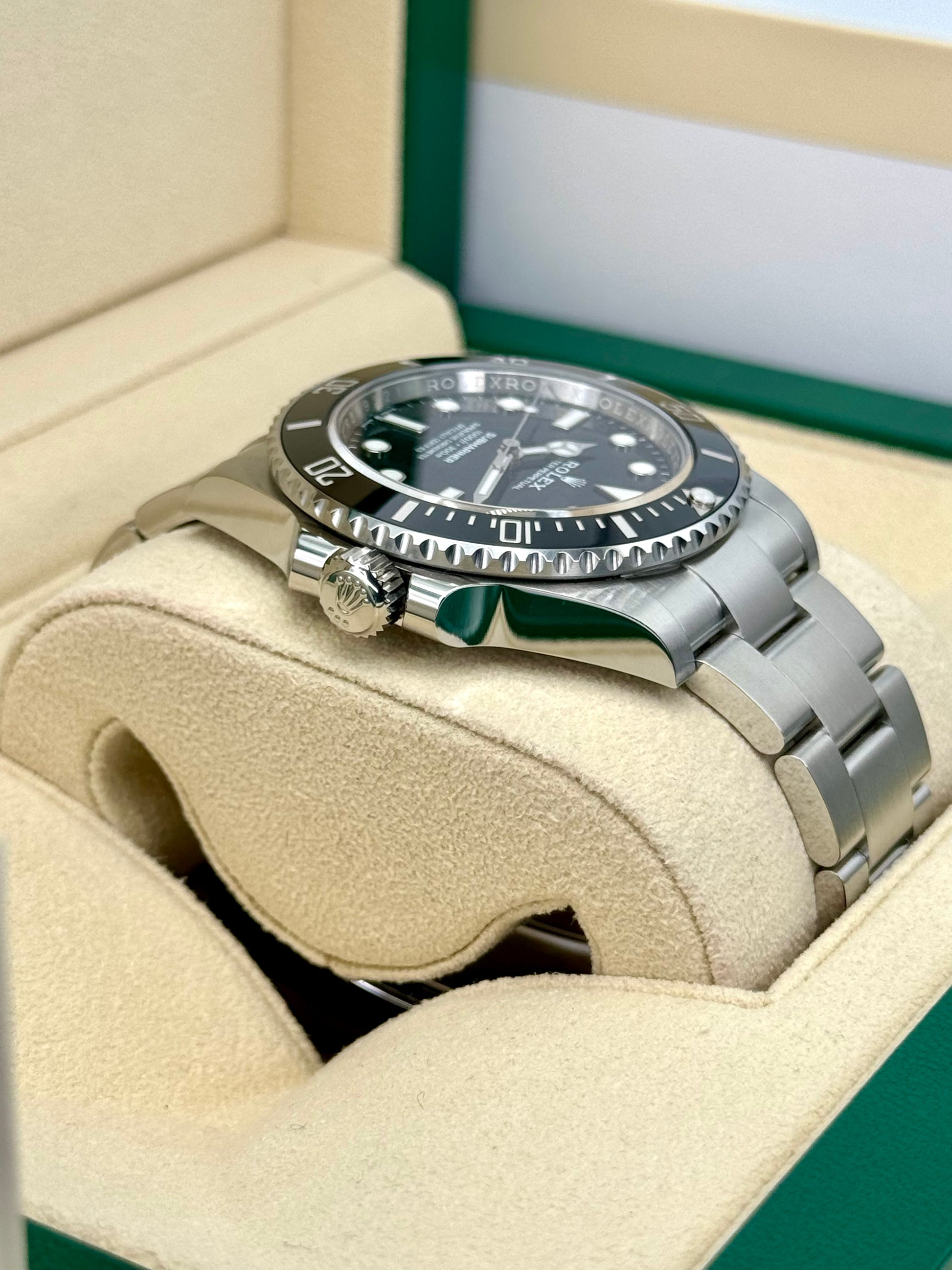 NEW 2023 Rolex Submariner 41mm 124060 Stainless Steel Black Dial - MyWatchLLC