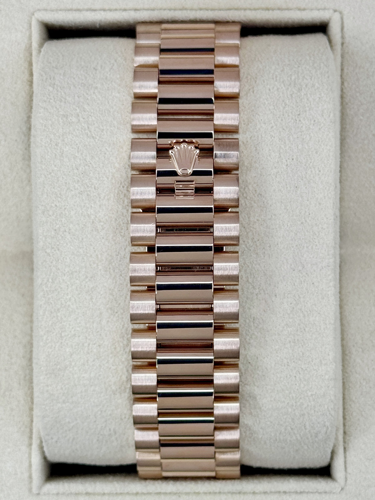 2021 Rolex Day-Date 40mm 228235 Presidential Rose Gold Olive Green Dial