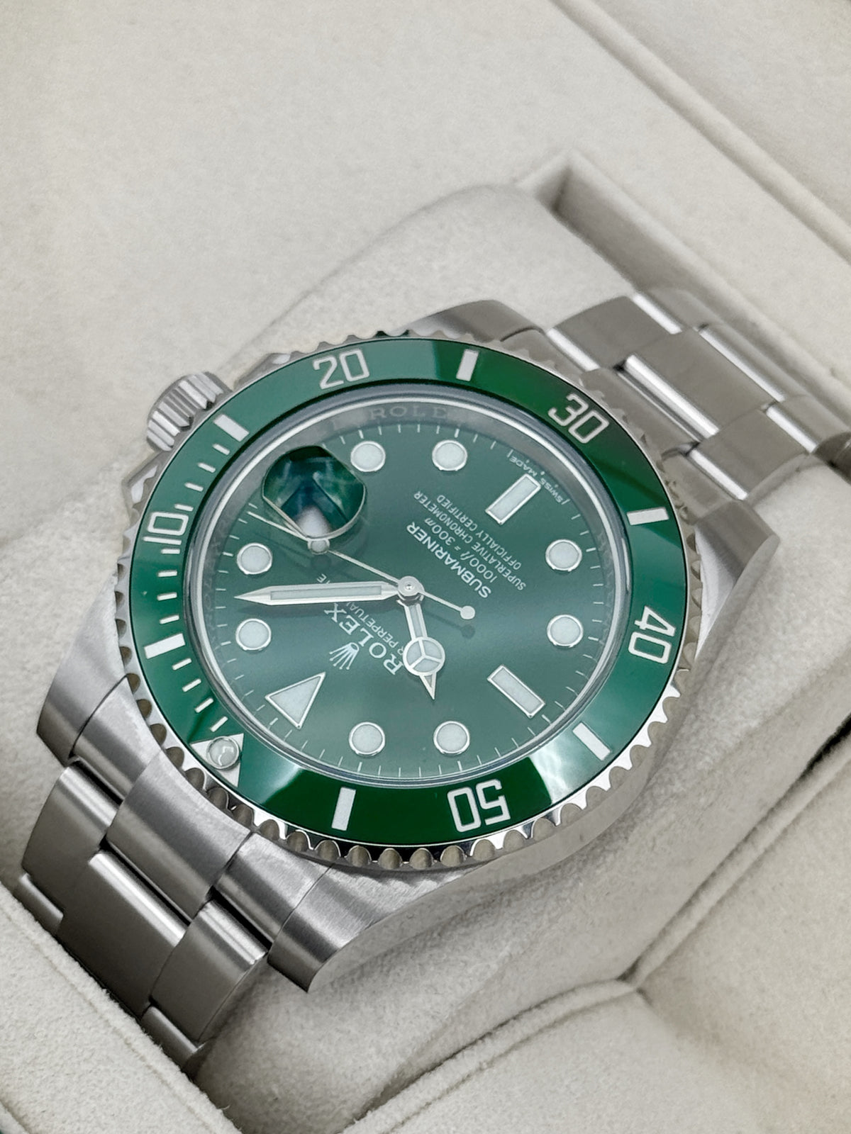 2020 Rolex Submariner Hulk 40mm 116610LV Green Dial