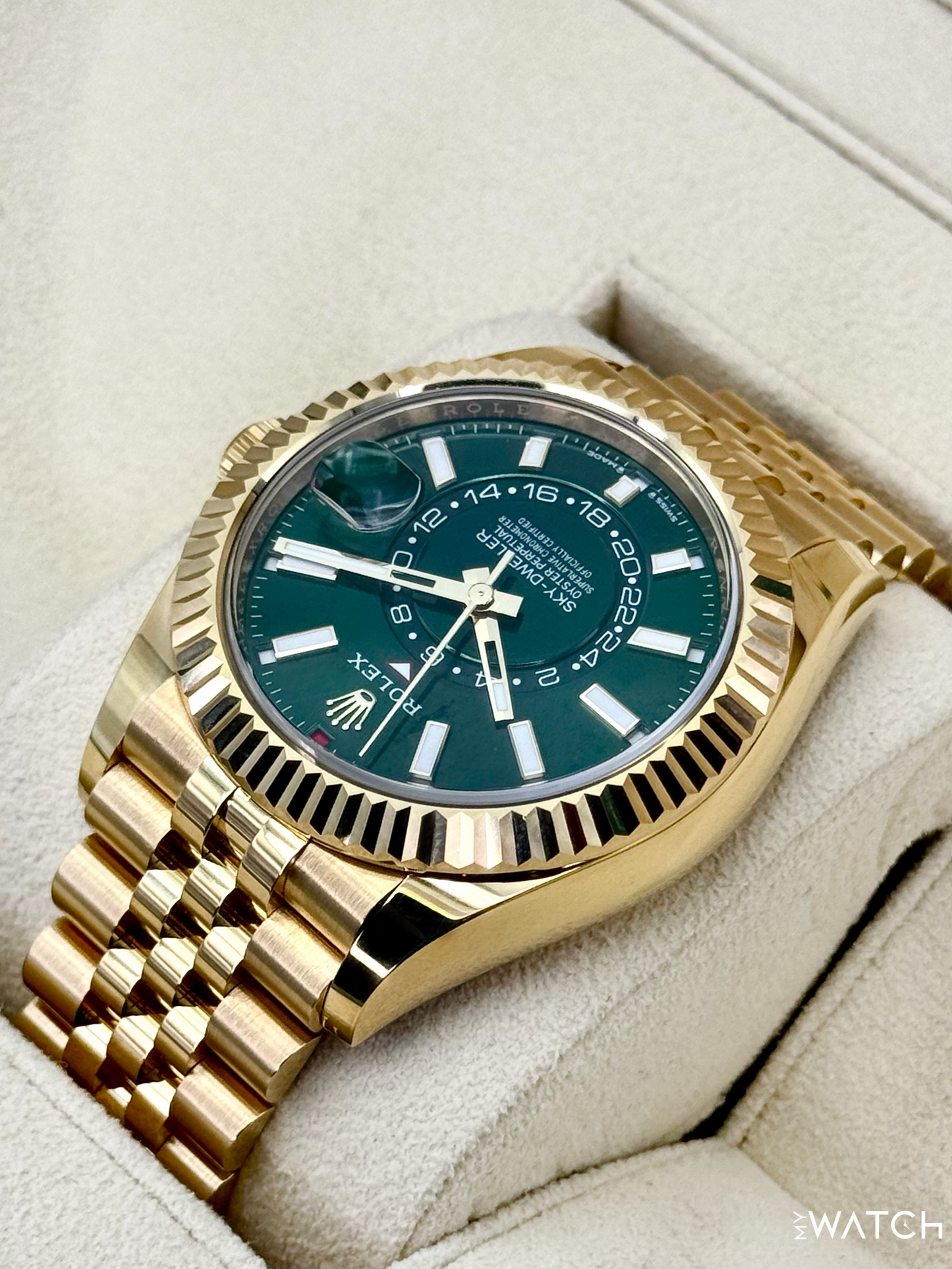 2025 Rolex Sky-Dweller 42mm 336938 Yellow Gold Jubilee Green Dial - MyWatchLLC