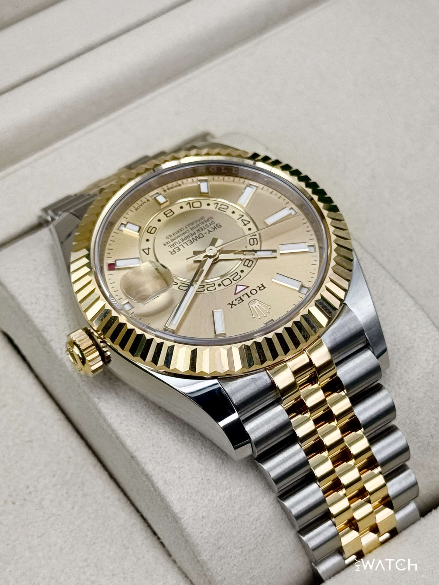 NEW 2025 Rolex Sky-Dweller 42mm 336933 Jubilee Champagne Dial - MyWatchLLC