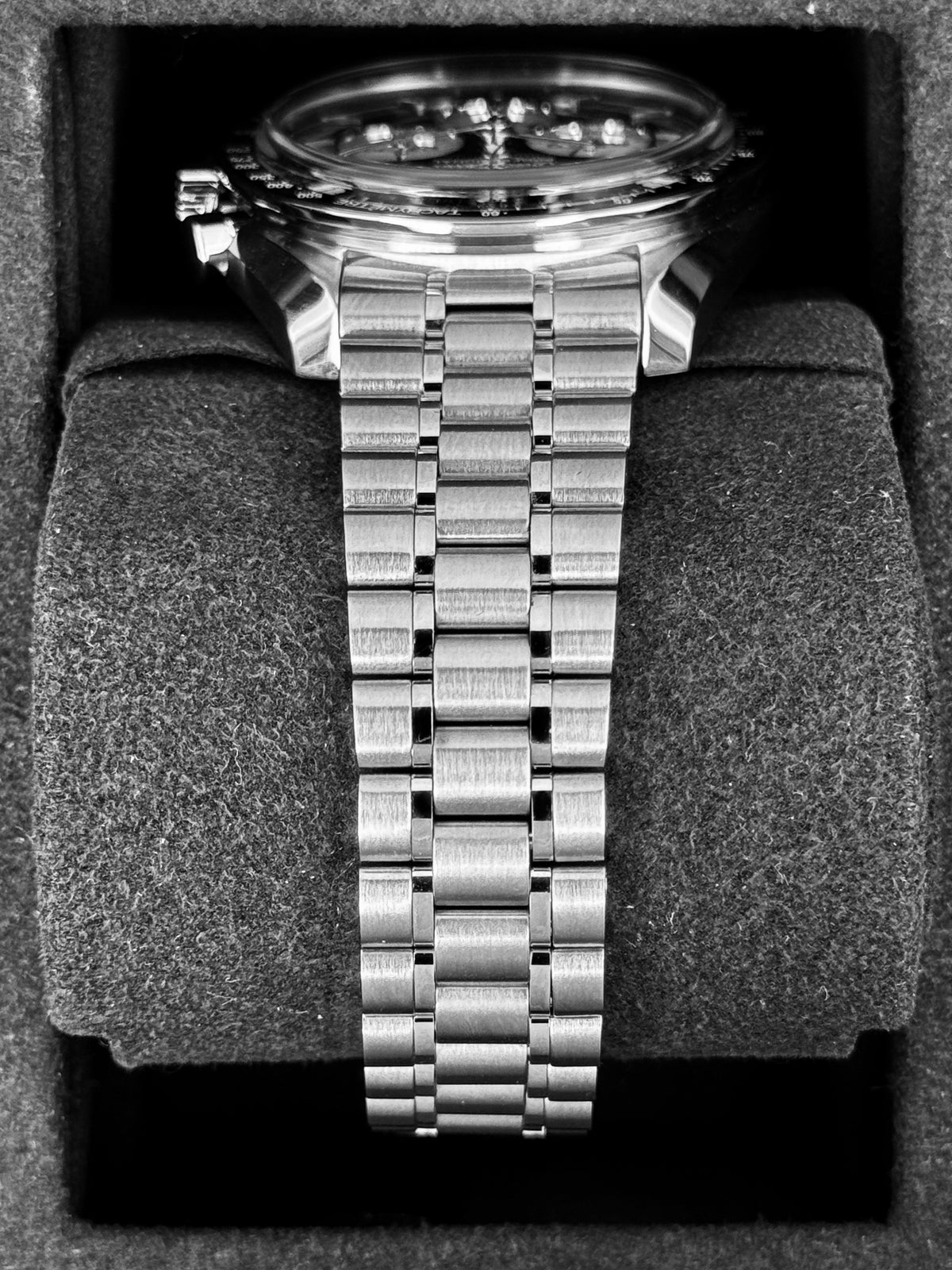 NEW 2026 Omega Speedmaster Moonwatch 42mm 310.30.42.50.01.004 Black Dial