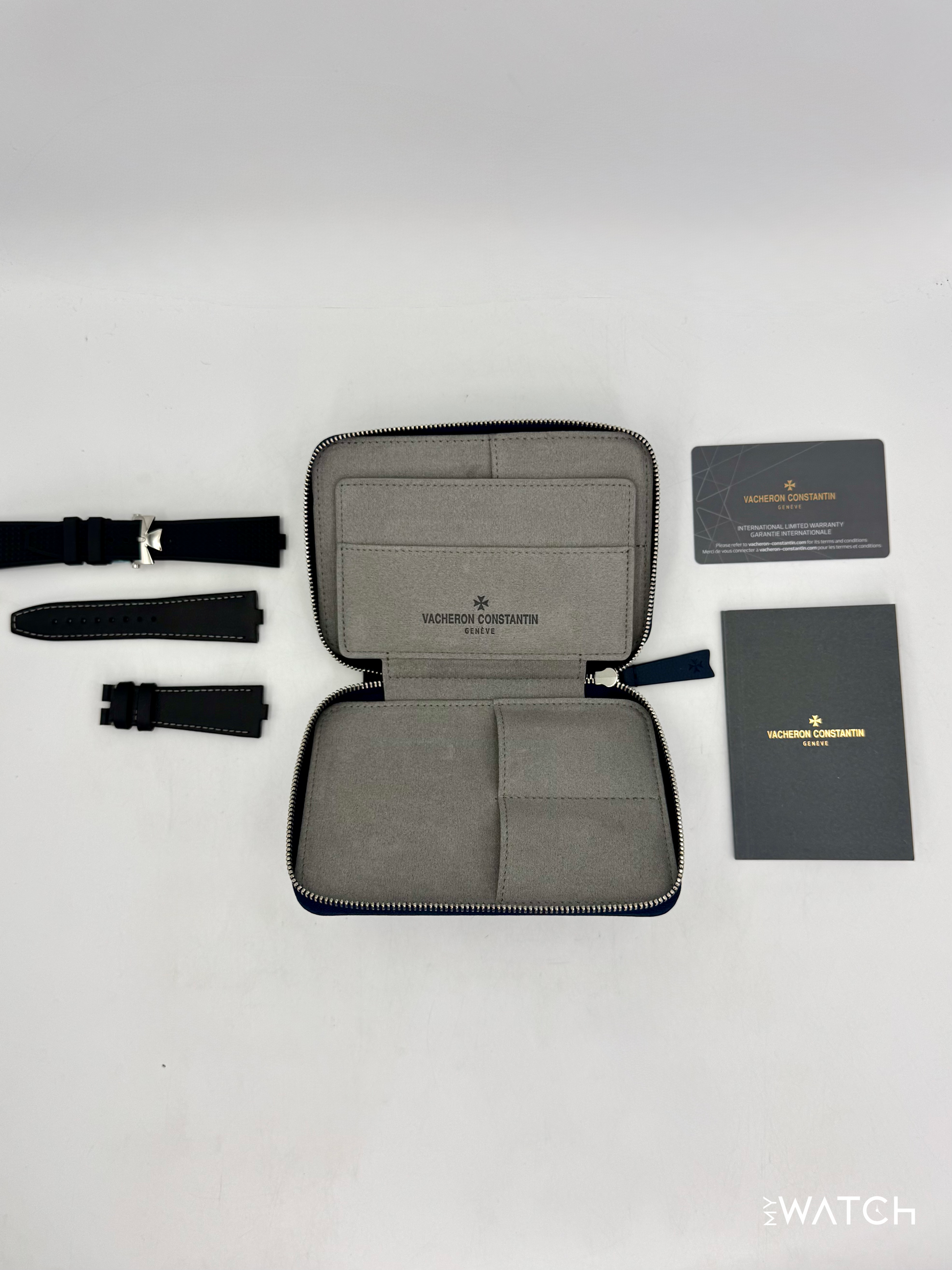 2025 Vacheron Constantin Overseas 42.5mm 5520V Stainless Steel Silver Dial - MyWatchLLC