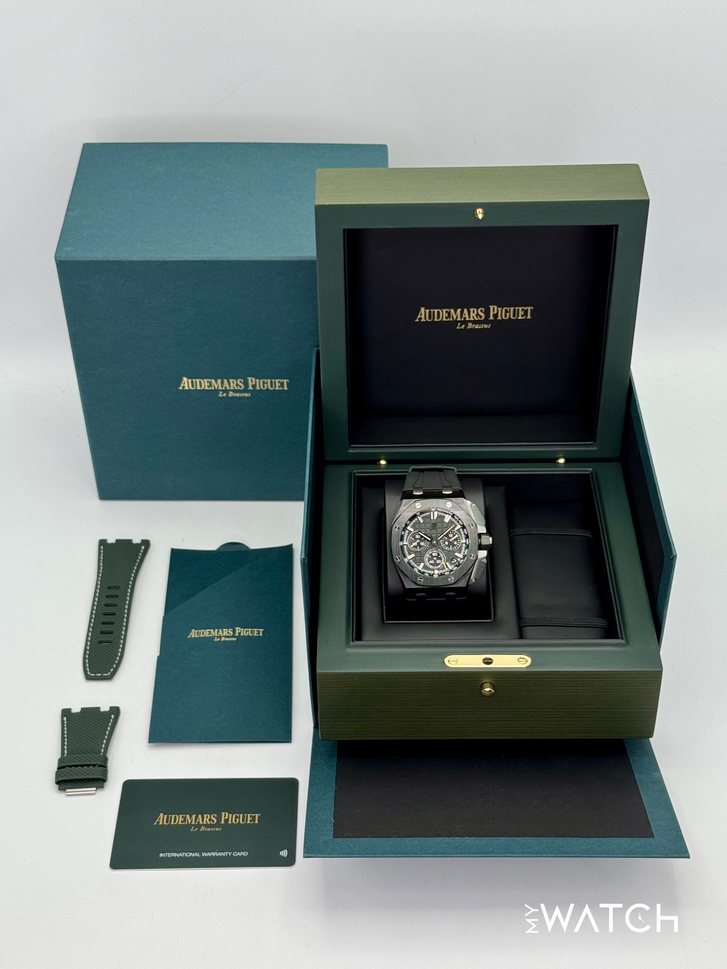 NEW 2025 Audemars Piguet Royal Oak Chroograph 43mm 26420CE Ceramic Green Dial