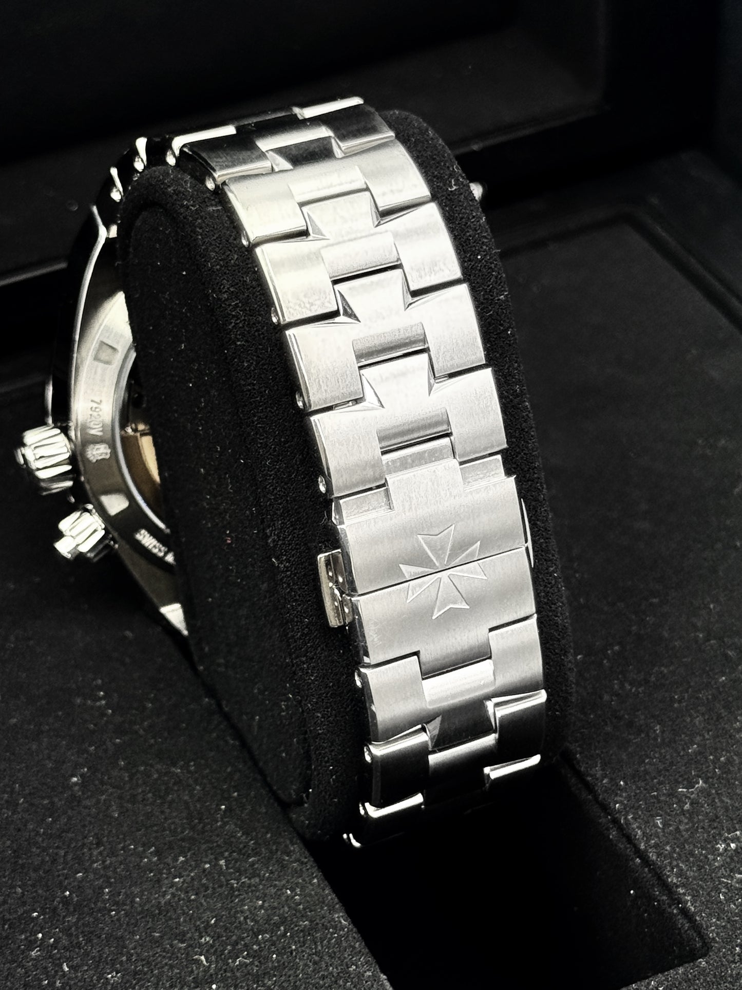 2024 Vacheron Constantin Overseas Dual Time 41mm 7920V Blue Dial