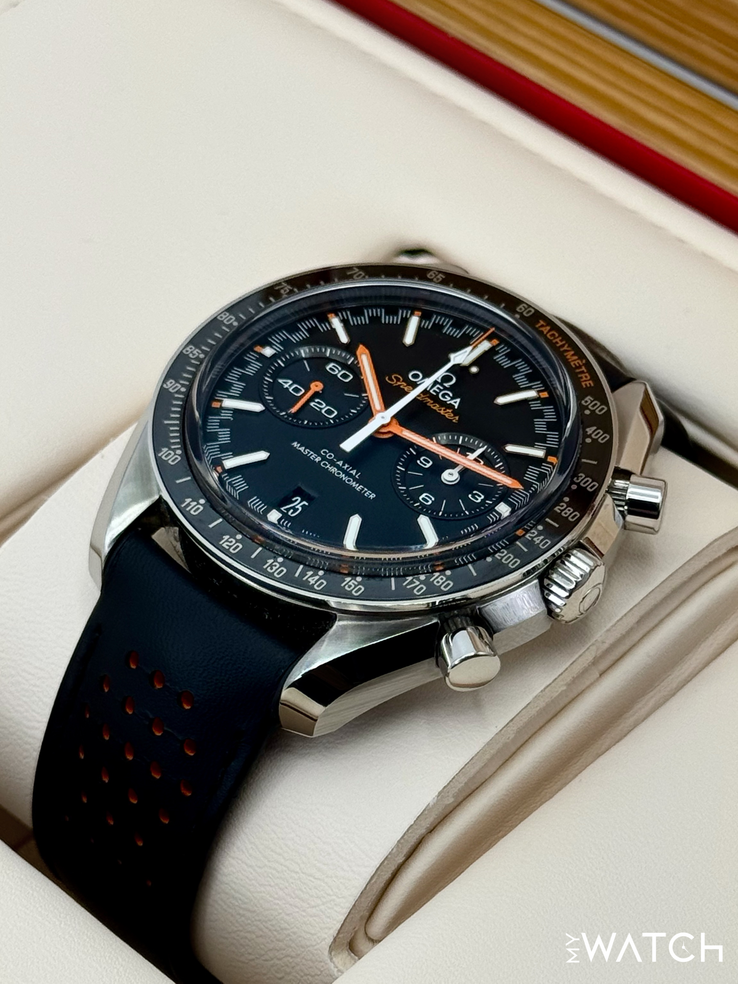 2023 Omega Speeedmaster Racing 44.2mm 329.32.44.51.01.001 Black Dial