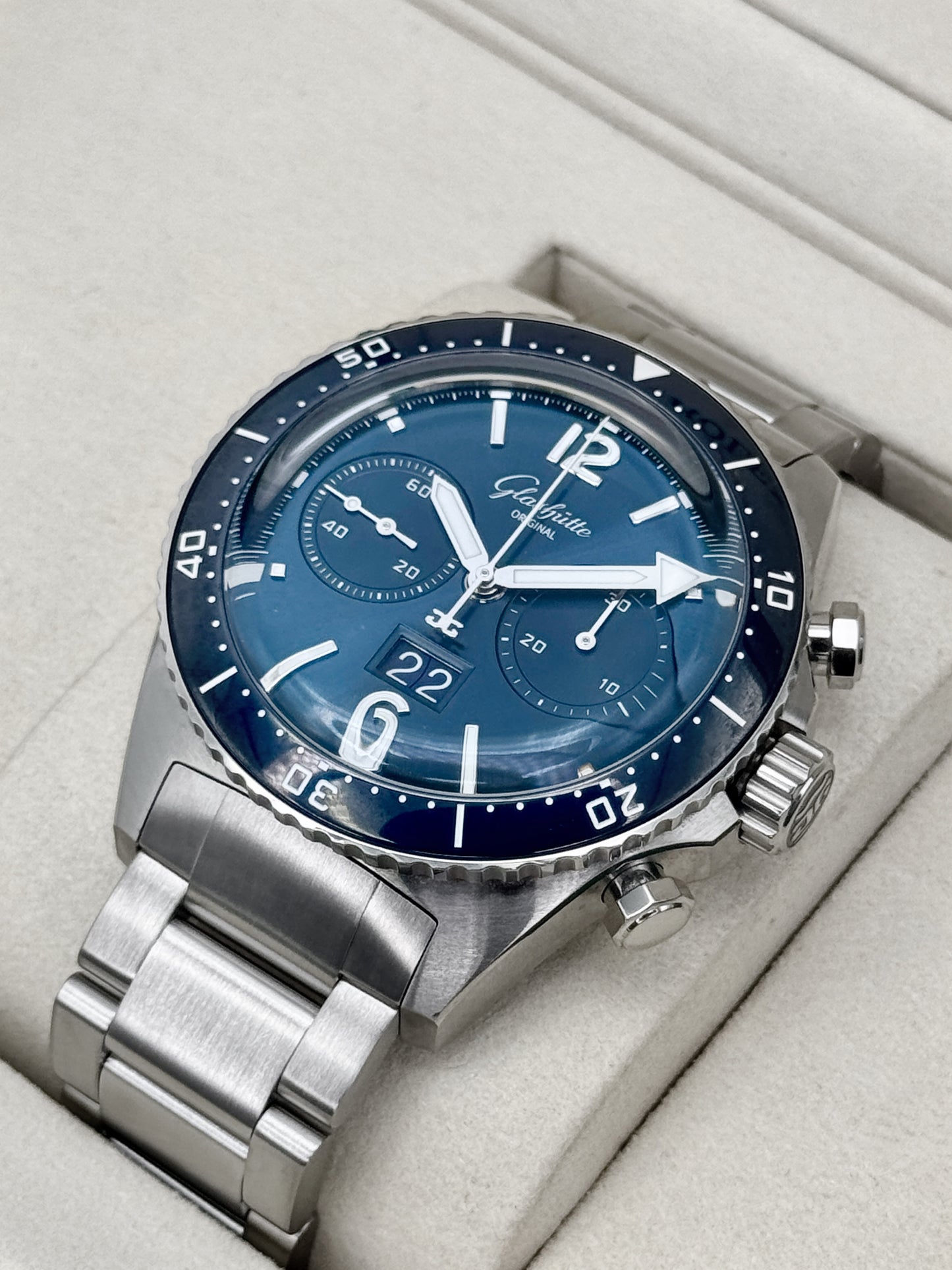 2025 Glashütte Original Seaq Chronograph 43.2mm 1-37-23-02-81 Blue Dial