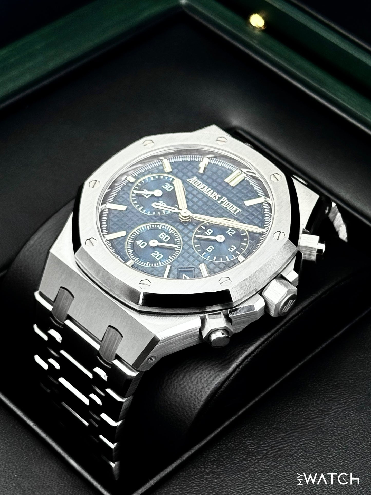 NEW 2026 Audemars Piguet Royal Oak Chronograph 41mm 26240ST Blue Dial
