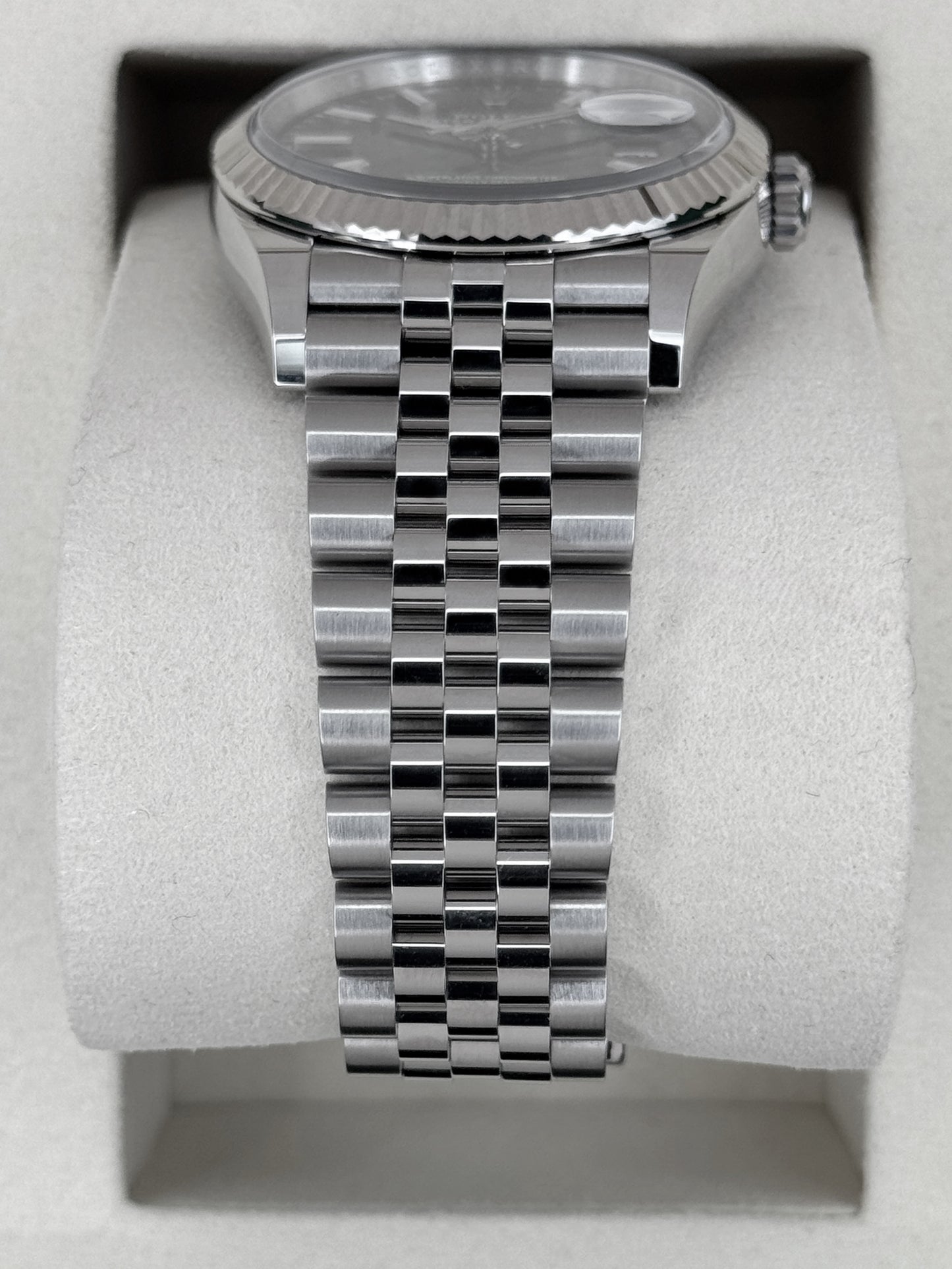 2026 Rolex Datejust 36mm 126234 Stainless Steel Jubilee Green Ombre Dial