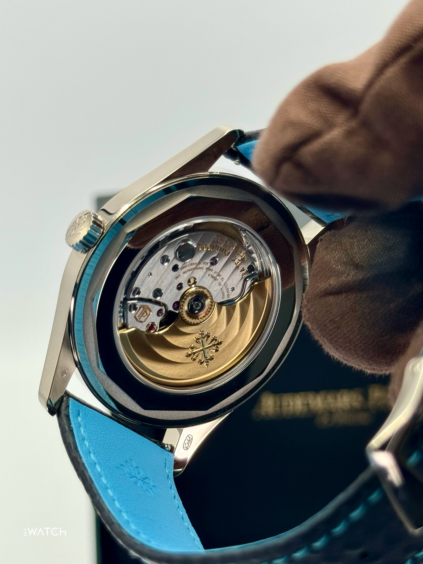 2025 Patek Philippe Calatrava Blue 6007G White Gold Black Dial