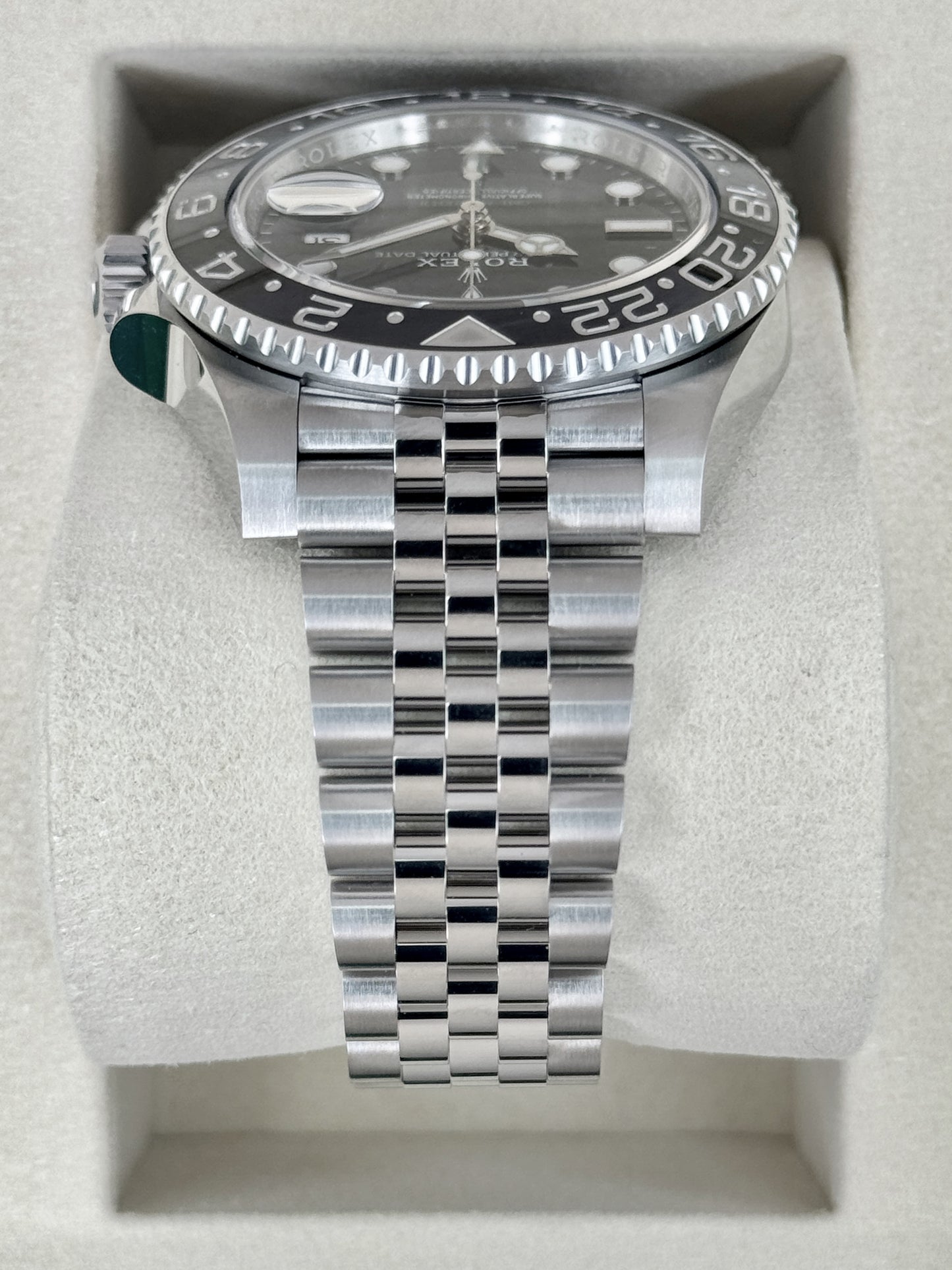 NEW 2026 Rolex GMT-Master II Bruce Wayne 40mm 126710GRNR Jubilee (NEW STYLE CARD)