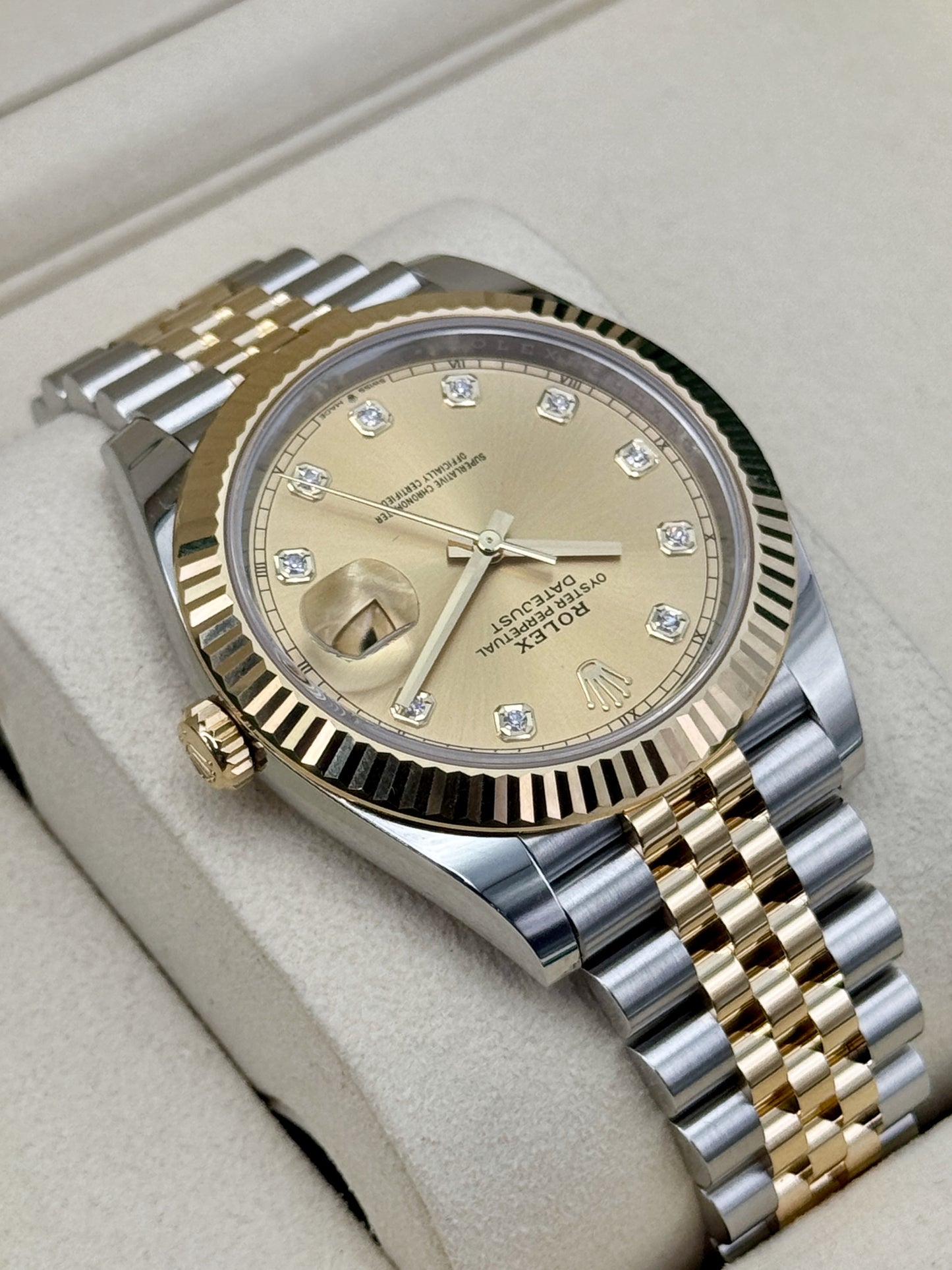 2025 Rolex Datejust 41mm 126333 Two-Tone Jubilee Champagne Diamond Dial