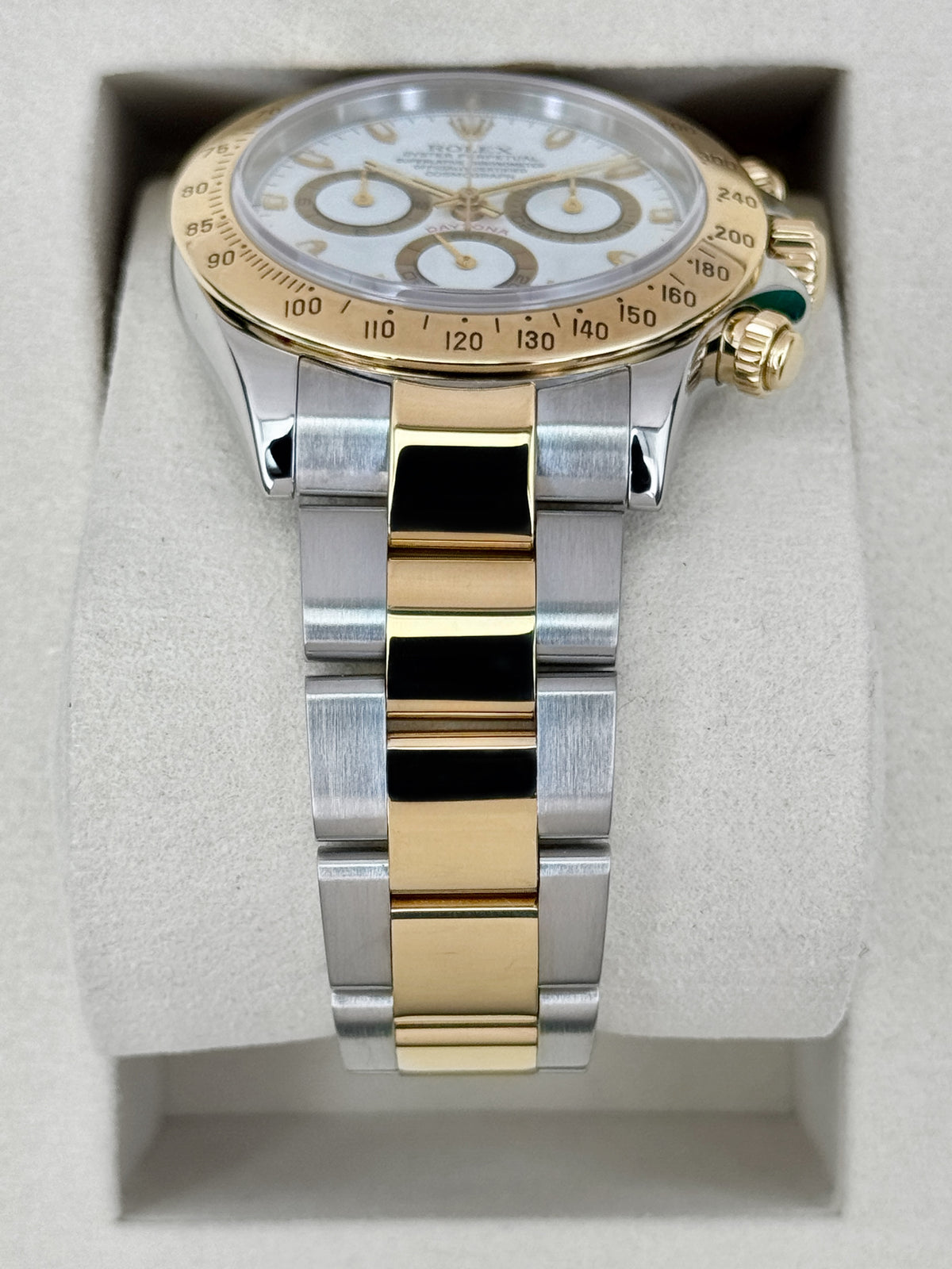 2001 Rolex Daytona 40mm 16523 Two-Tone White Dial