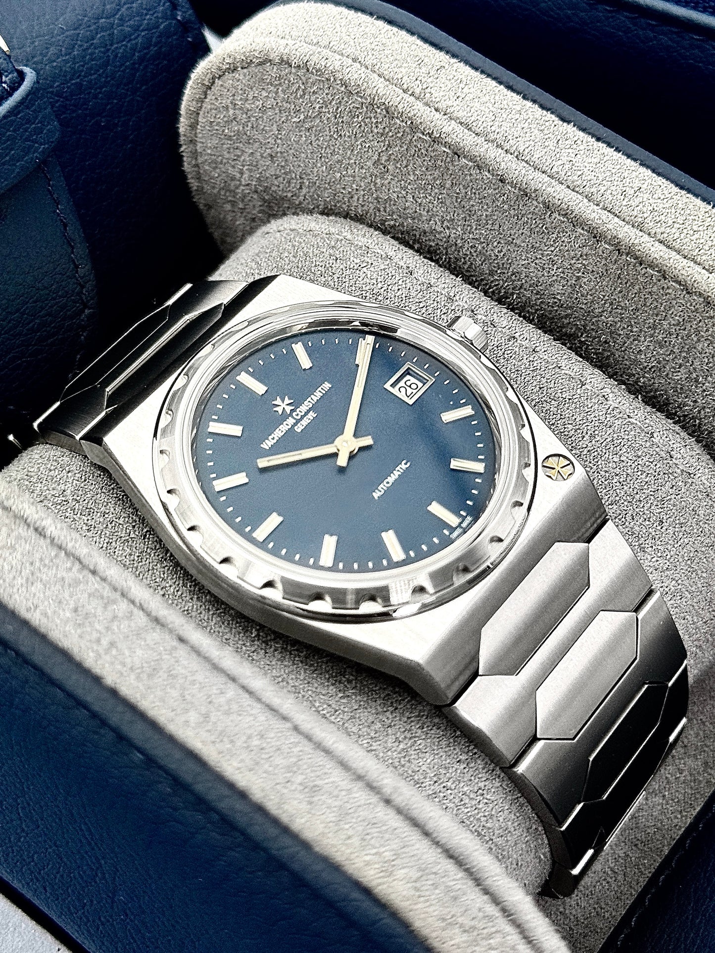 2026 Vacheron Constantin Historiques 222 37mm 4200H Stainless Steel Blue Dial