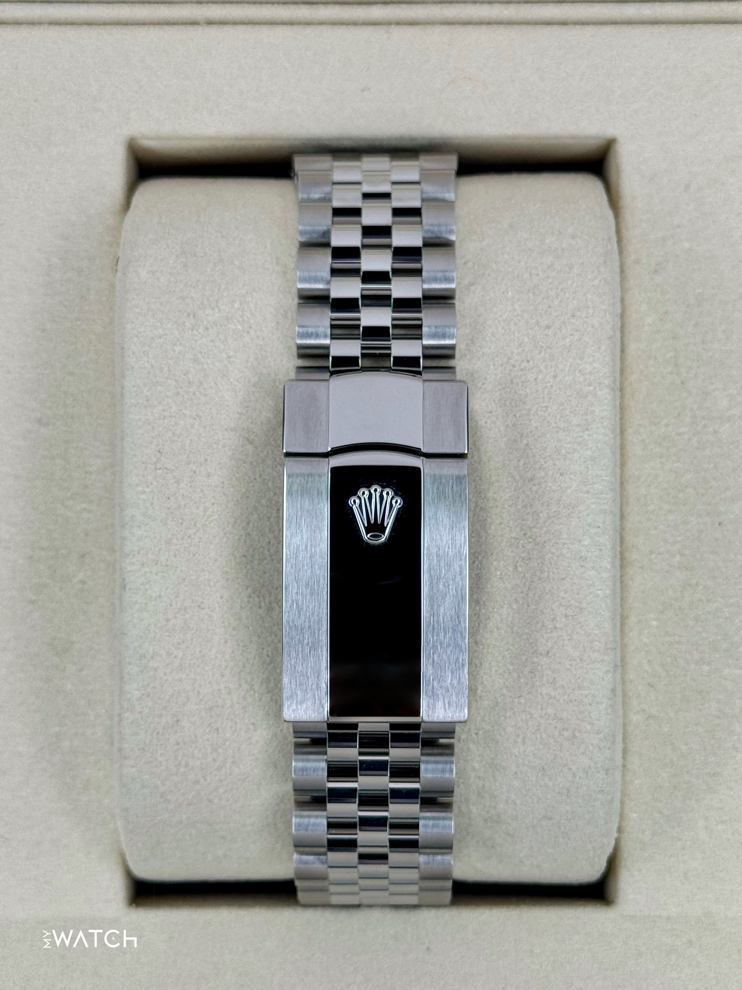 NEW 2025 Rolex Datejust 41mm 126334 Stainless Steel Jubilee Rhodium Diamond Dial