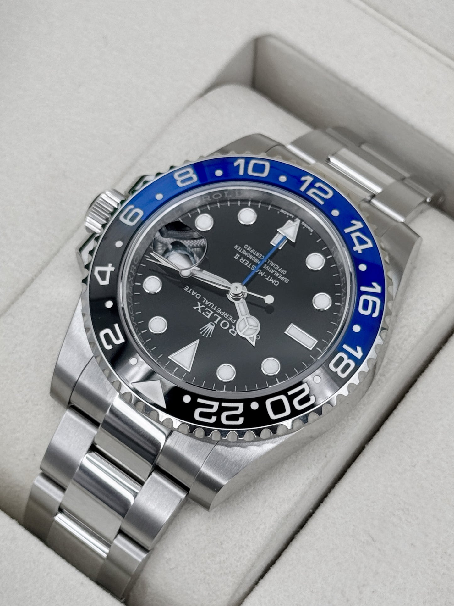 NEW 2026 Rolex GMT-Master II Batman 40mm 126710BLNR Oyster (NEW STYLE CARD)