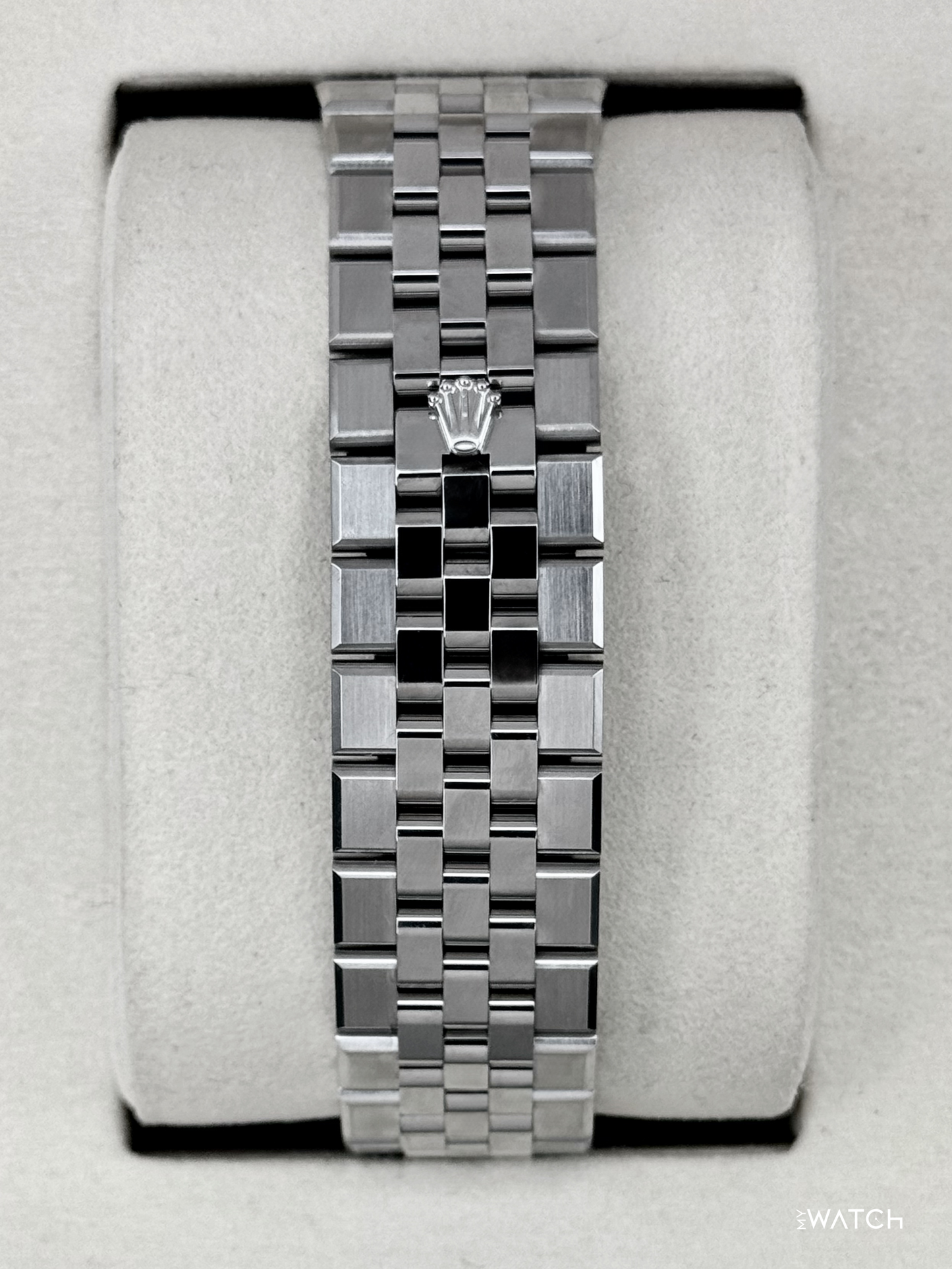 2025 Rolex Land-Dweller 40mm 127334 Stainless Steel Jubilee White Dial - MyWatchLLC