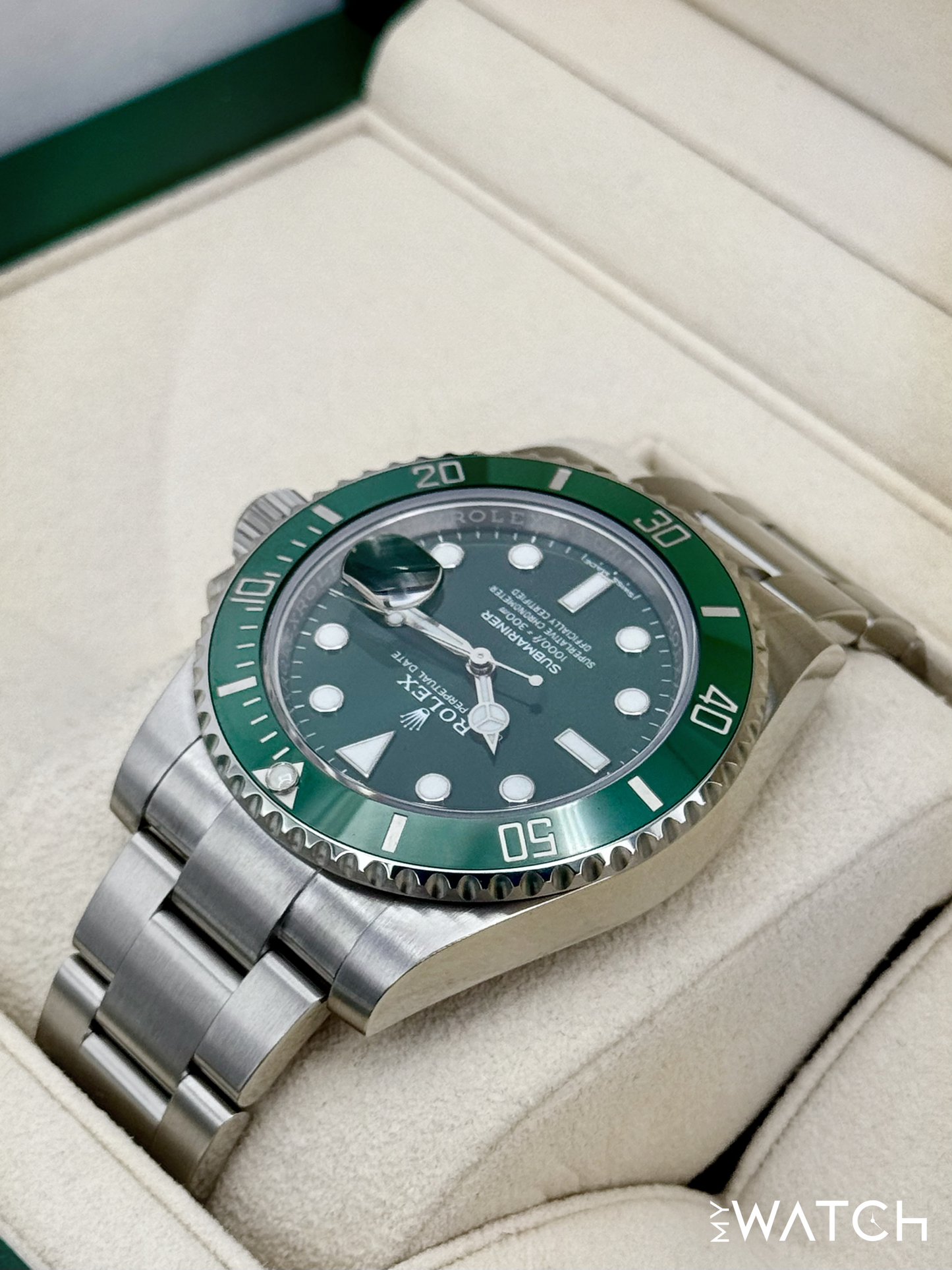 2020 Rolex Submariner “Hulk” 40mm 116610LV Green Dial