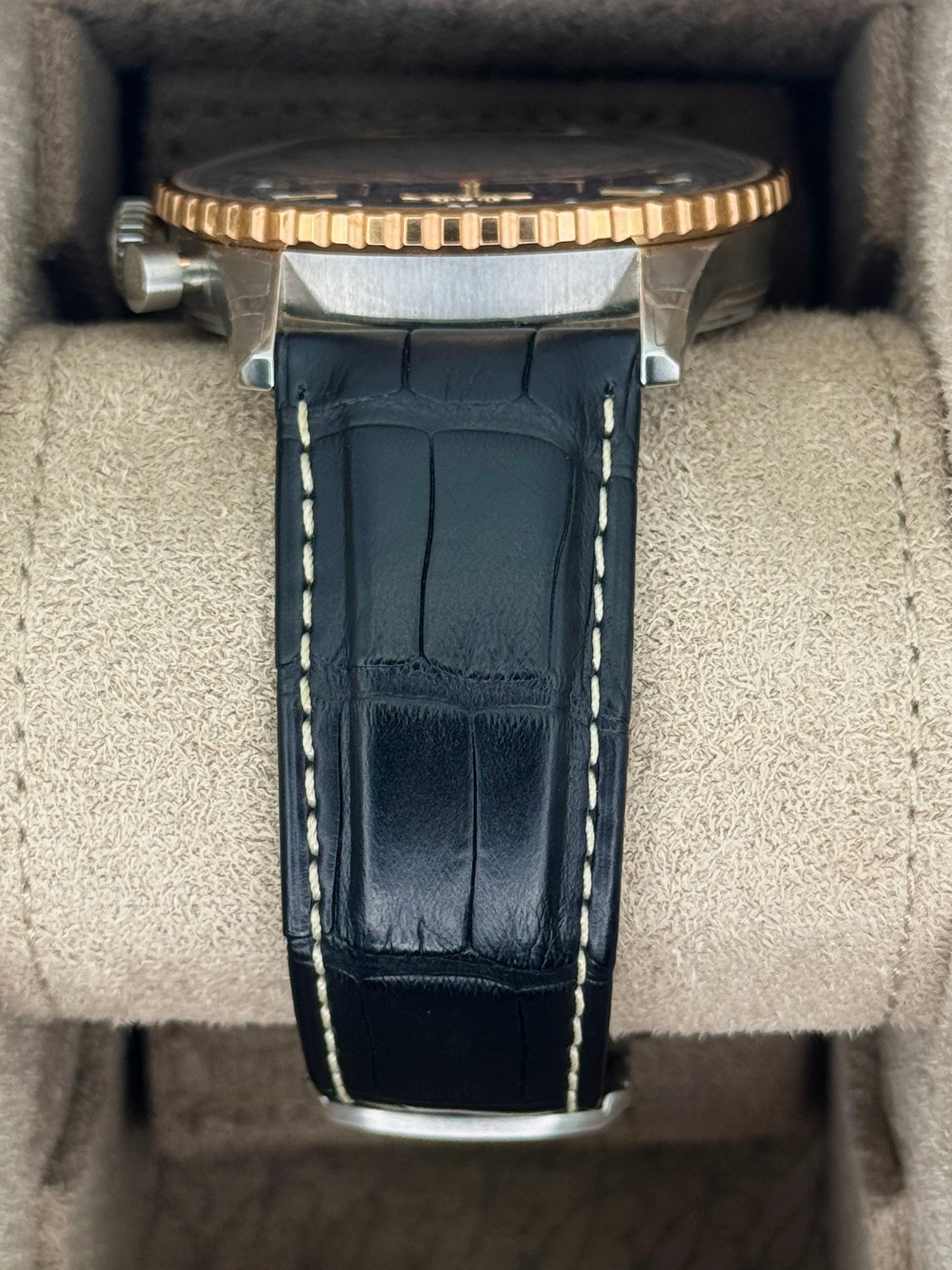 2024 Breitling Navitimer B01 Limited Edition 46mm UB0137 Two-Tone Blue Dial