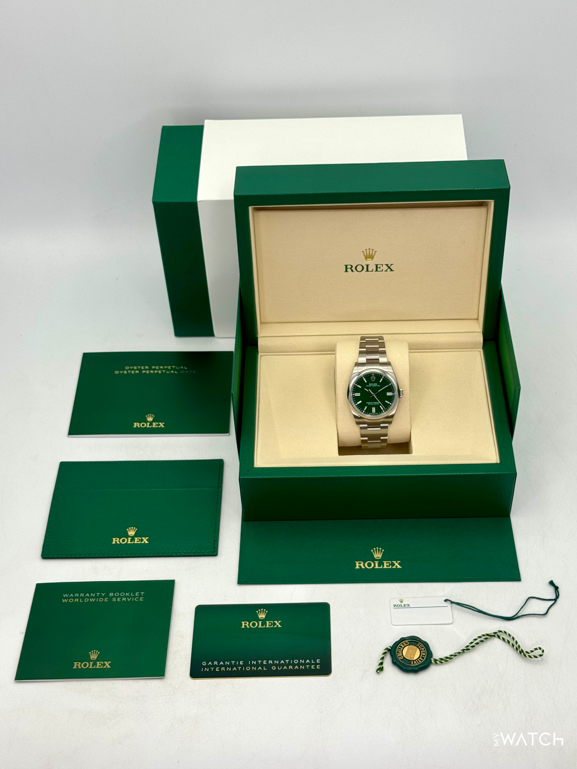 ROLEX ボールペン 緑色 本体 箱付き ROLEX グリーン ボールペン 本体 - メルカリ