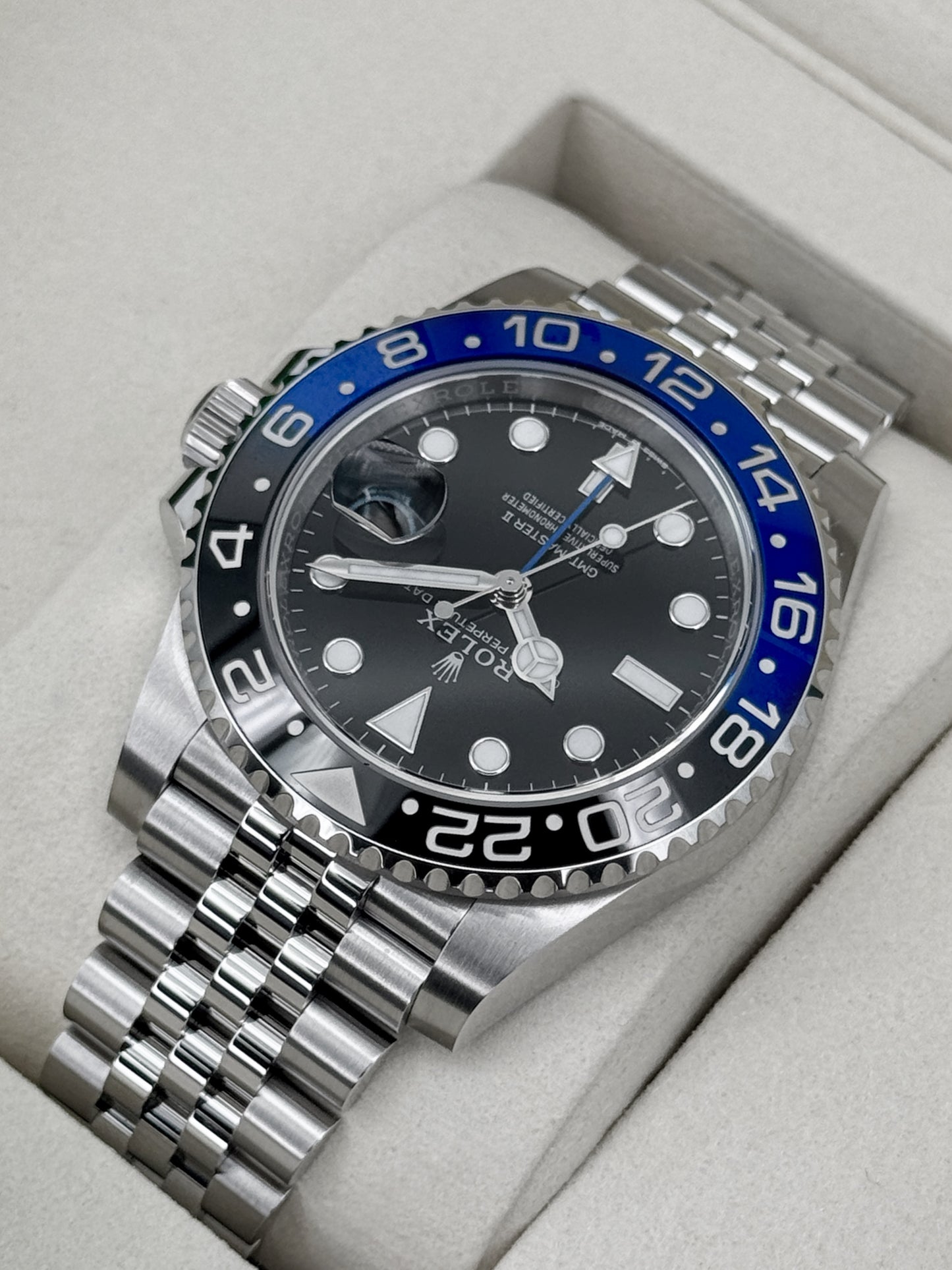 NEW 2026 Rolex GMT-Master II Batgirl 40mm 126710BLNR Jubilee (NEW STYLE CARD)