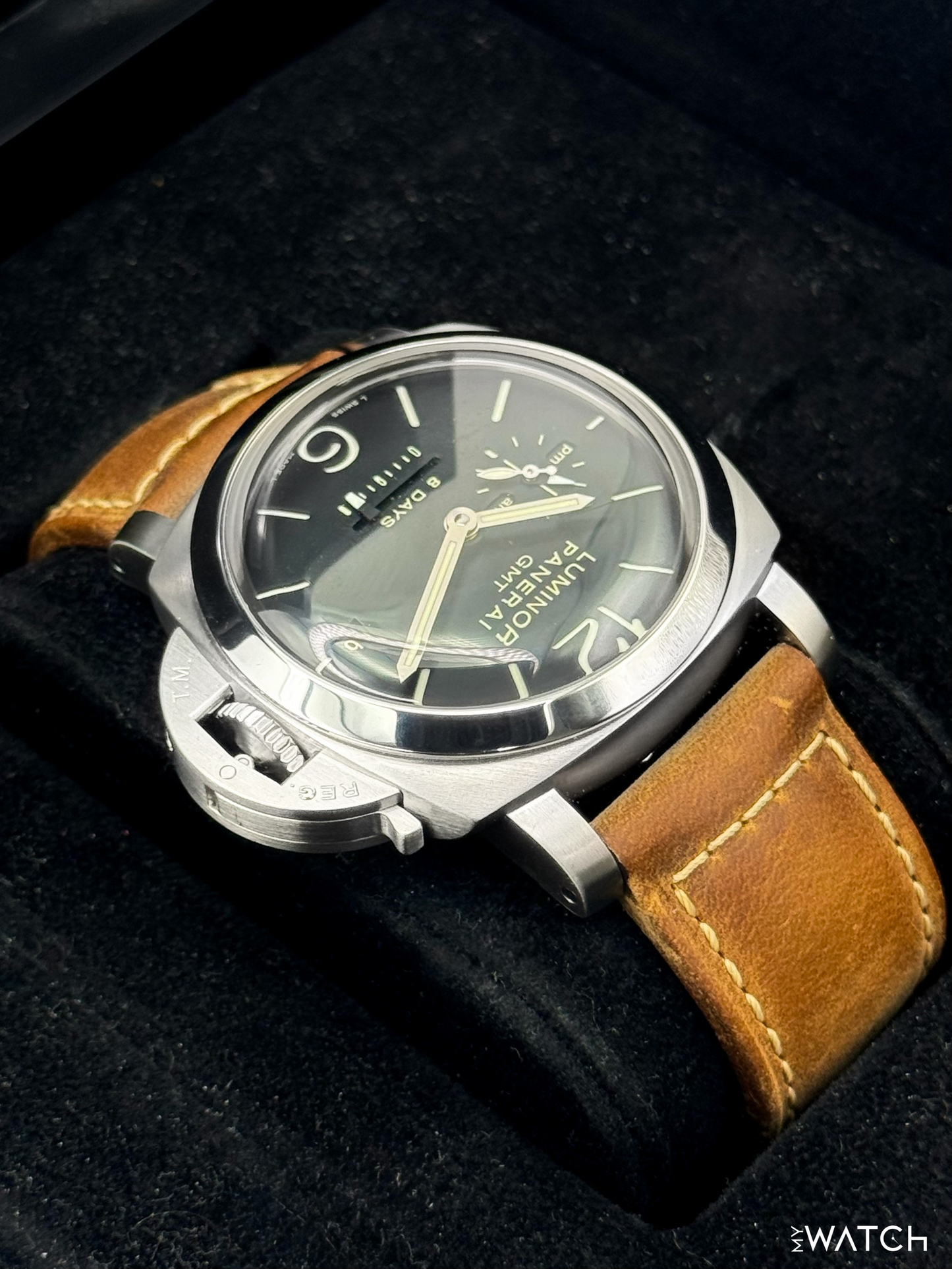 2016 Panerai Luminor 1950 8 Days GMT 44mm PAM00233 Black Dial
