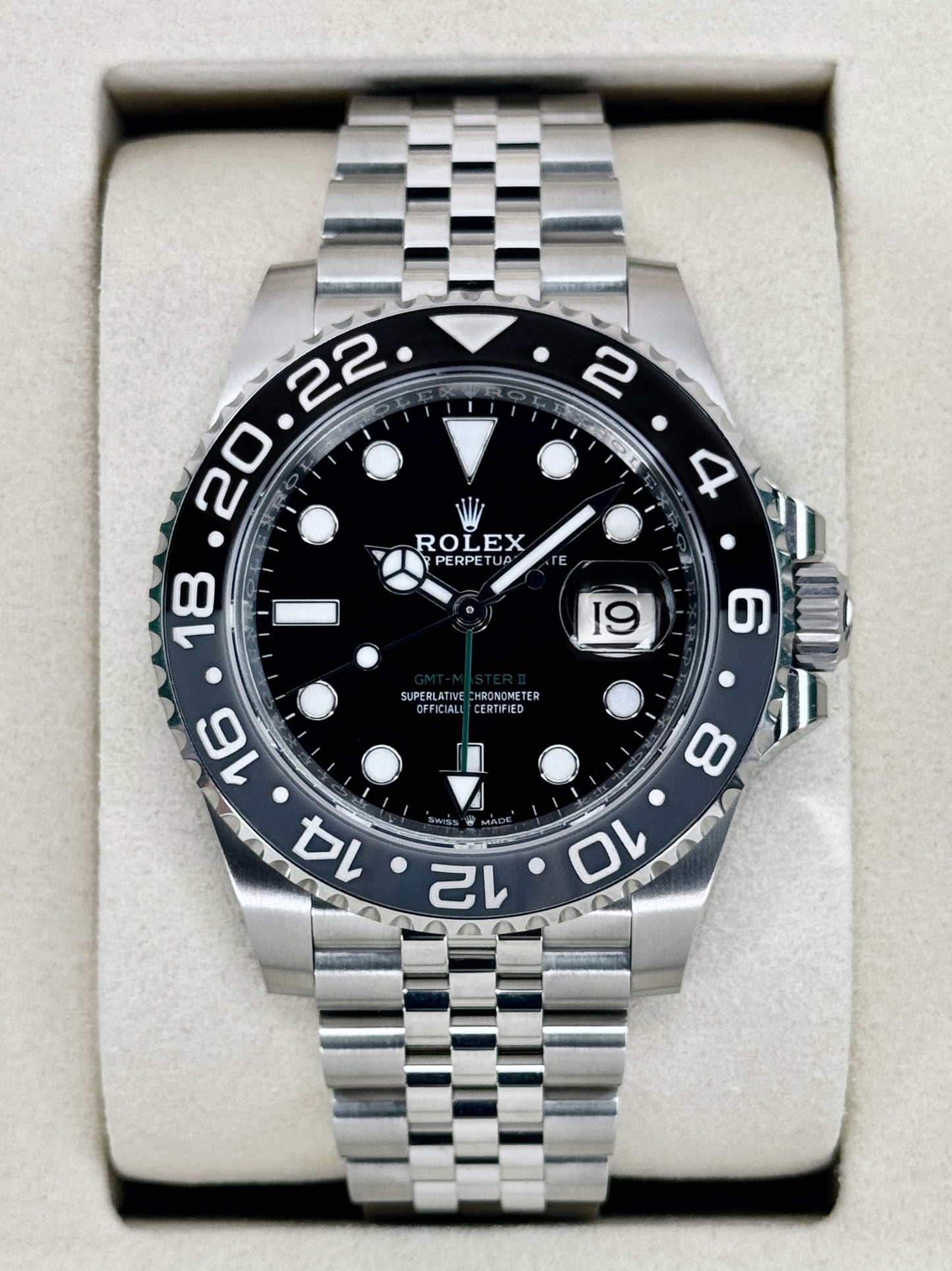 NEW 2026 Rolex GMT-Master II "Bruce Wayne" 40mm 126710GRNR Jubilee