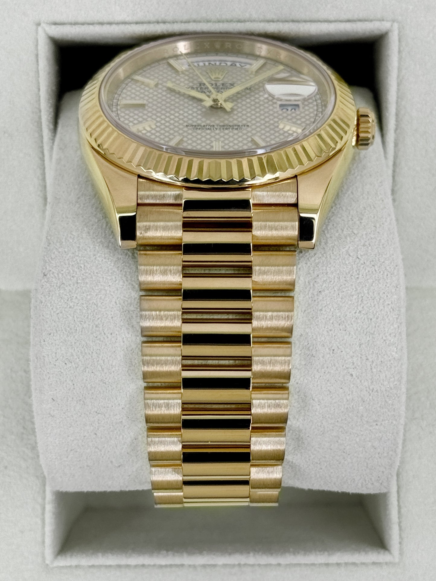 2016 Rolex Day-Date 40mm 228238 Presidential Silver Motif Dial