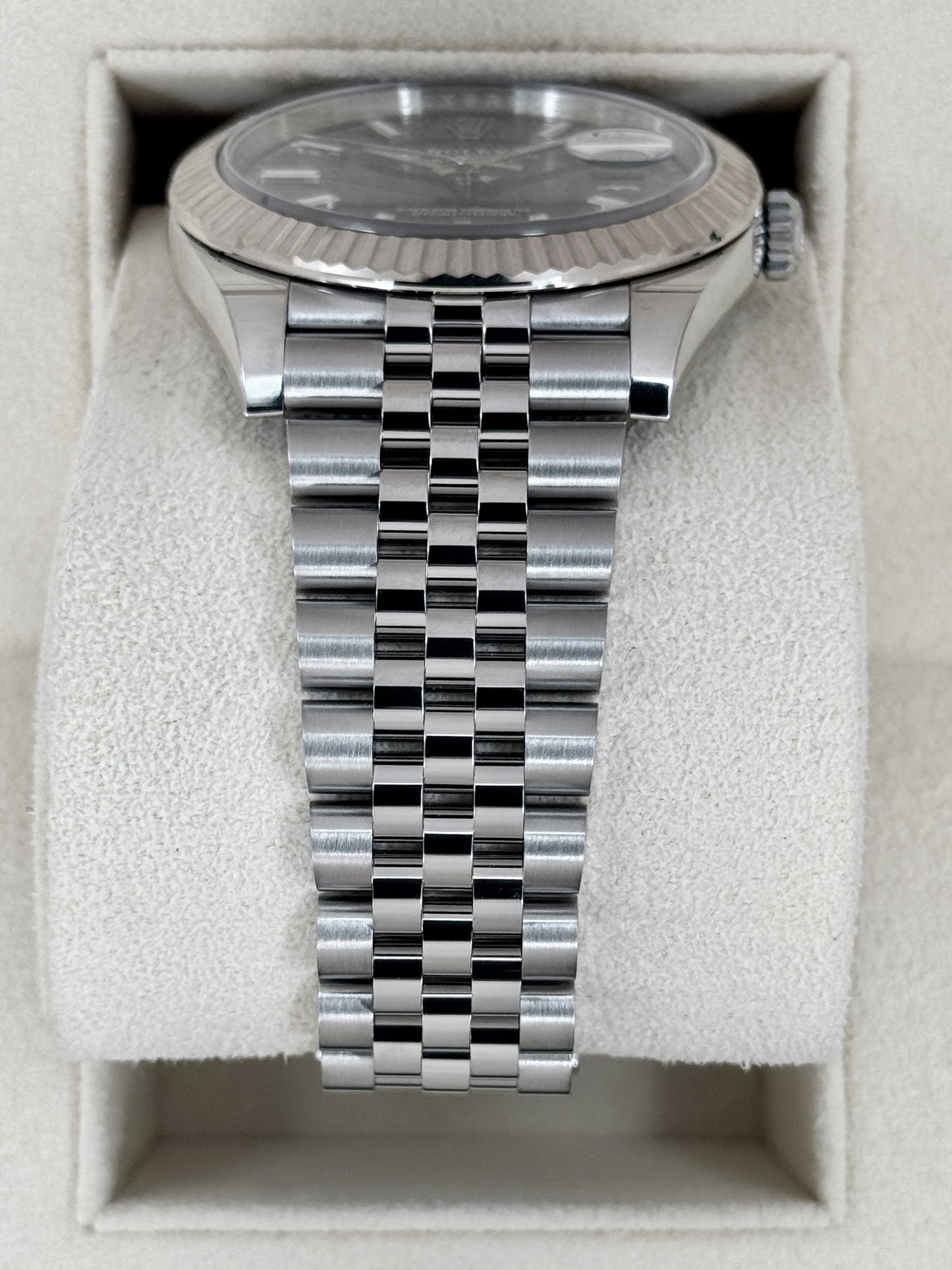 2023 Rolex Datejust 41mm 126334 Stainless Steel Jubilee Mint Green Dial