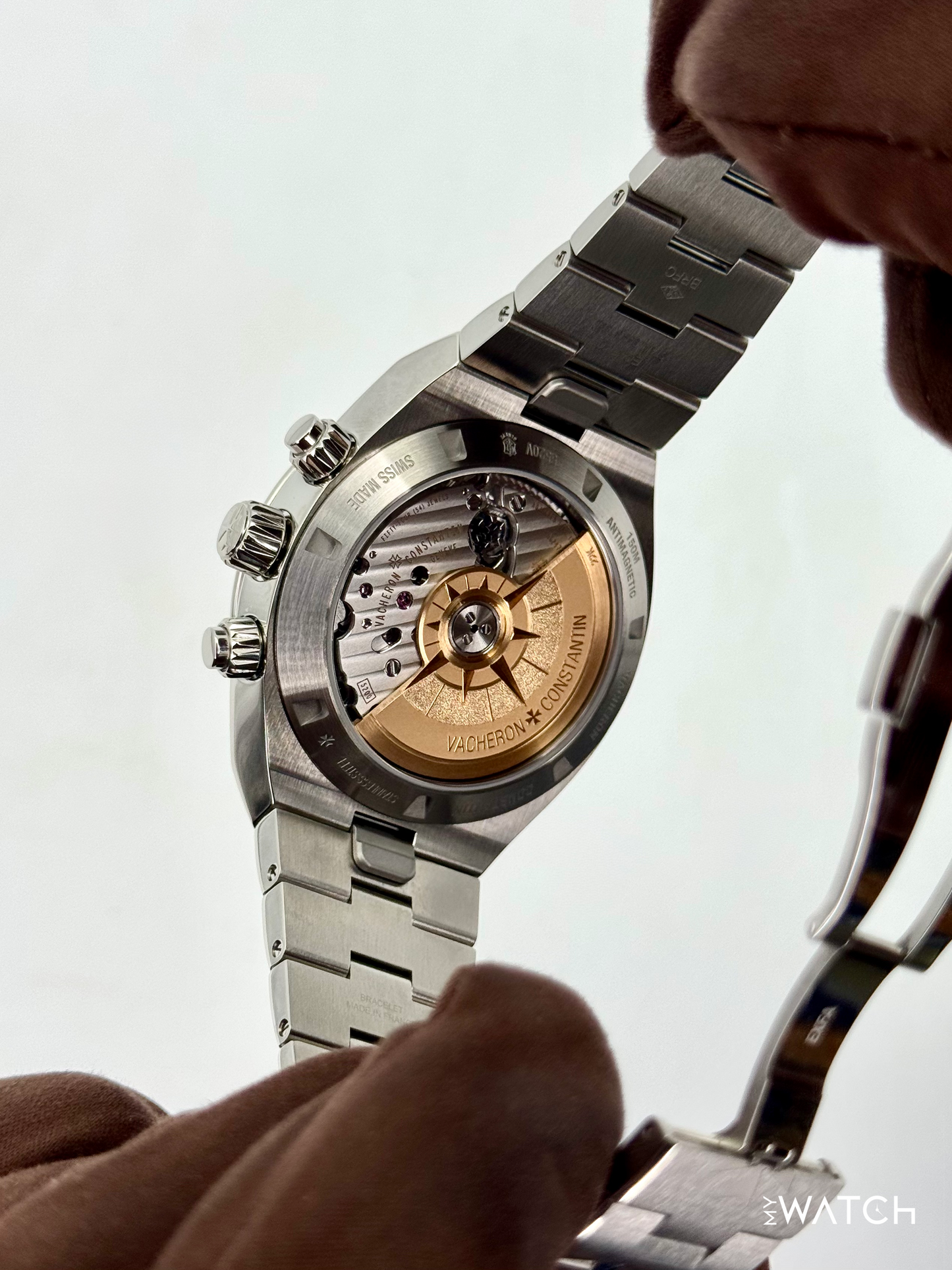 2025 Vacheron Constantin Overseas 42.5mm 5520V Stainless Steel Silver Dial - MyWatchLLC