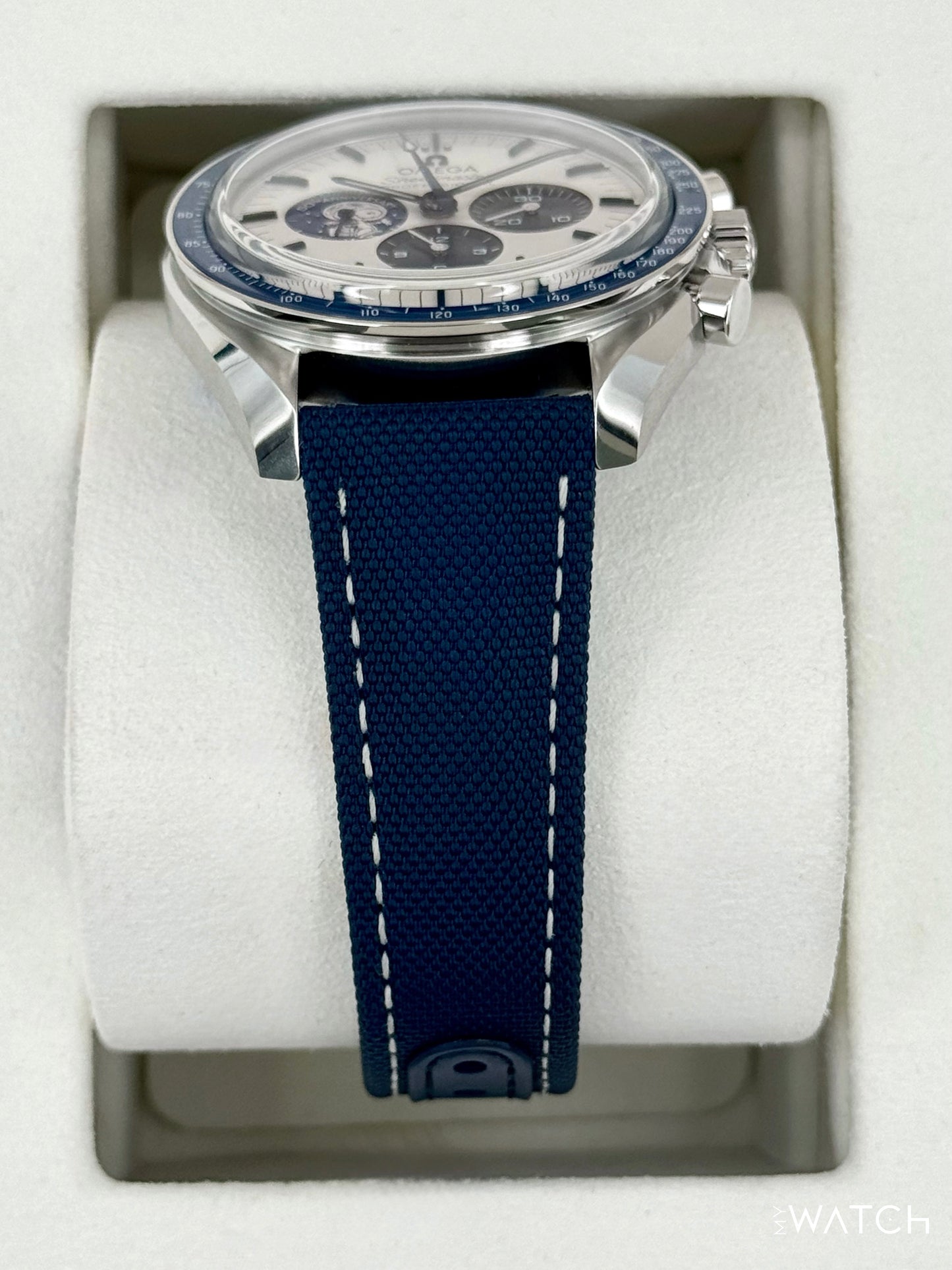 NEW 2026 Omega Speedmaster Silver Snoopy Award 310.32.42.50.02.001 - MyWatchLLC