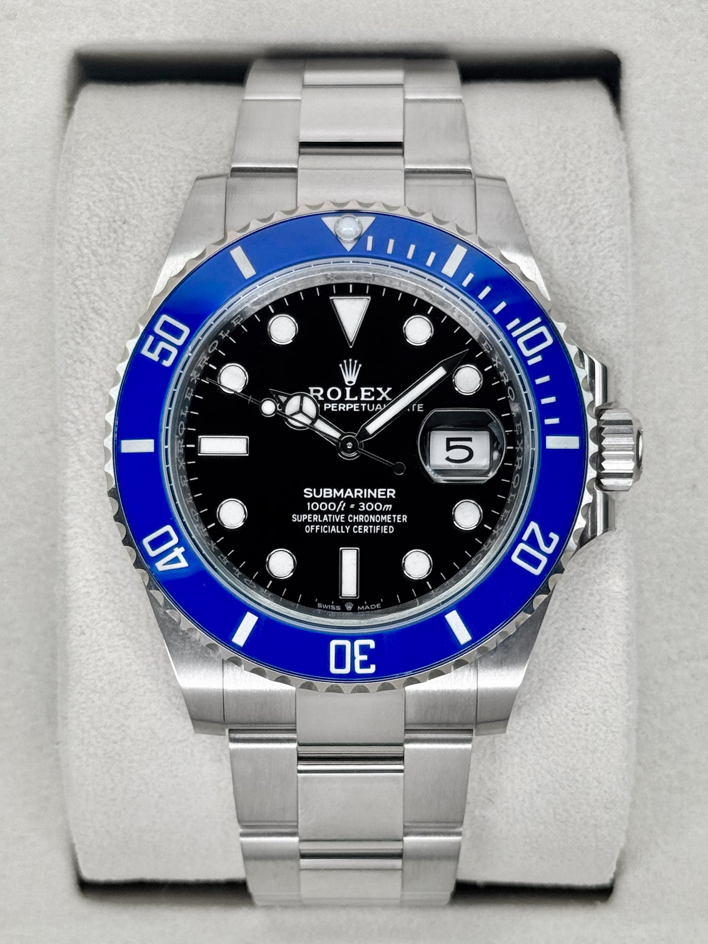 NEW 2026 Rolex Submariner Cookie Monster 41mm 126619LB White Gold Black Dial (STICKERED)