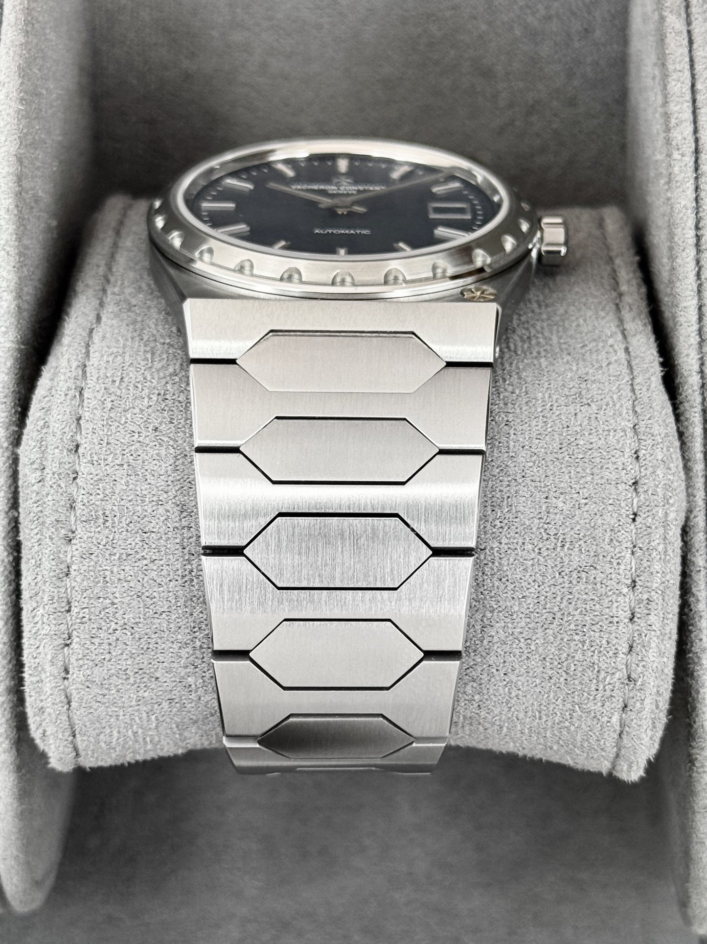 2026 Vacheron Constantin Historiques 222 37mm 4200H Stainless Steel Blue Dial