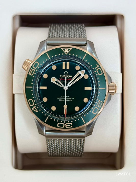 NEW 2026 Omega Seamaster Diver 300M 42mm 210.90.42.20.10.001 Green Dial