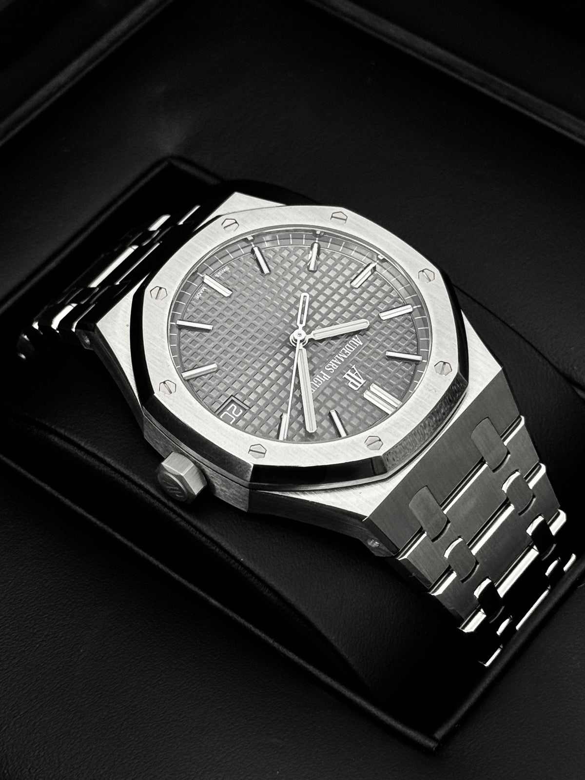 2022 Audemars Piguet Royal Oak 41mm 15500ST Stainless Steel Grey Dial - MyWatchLLC